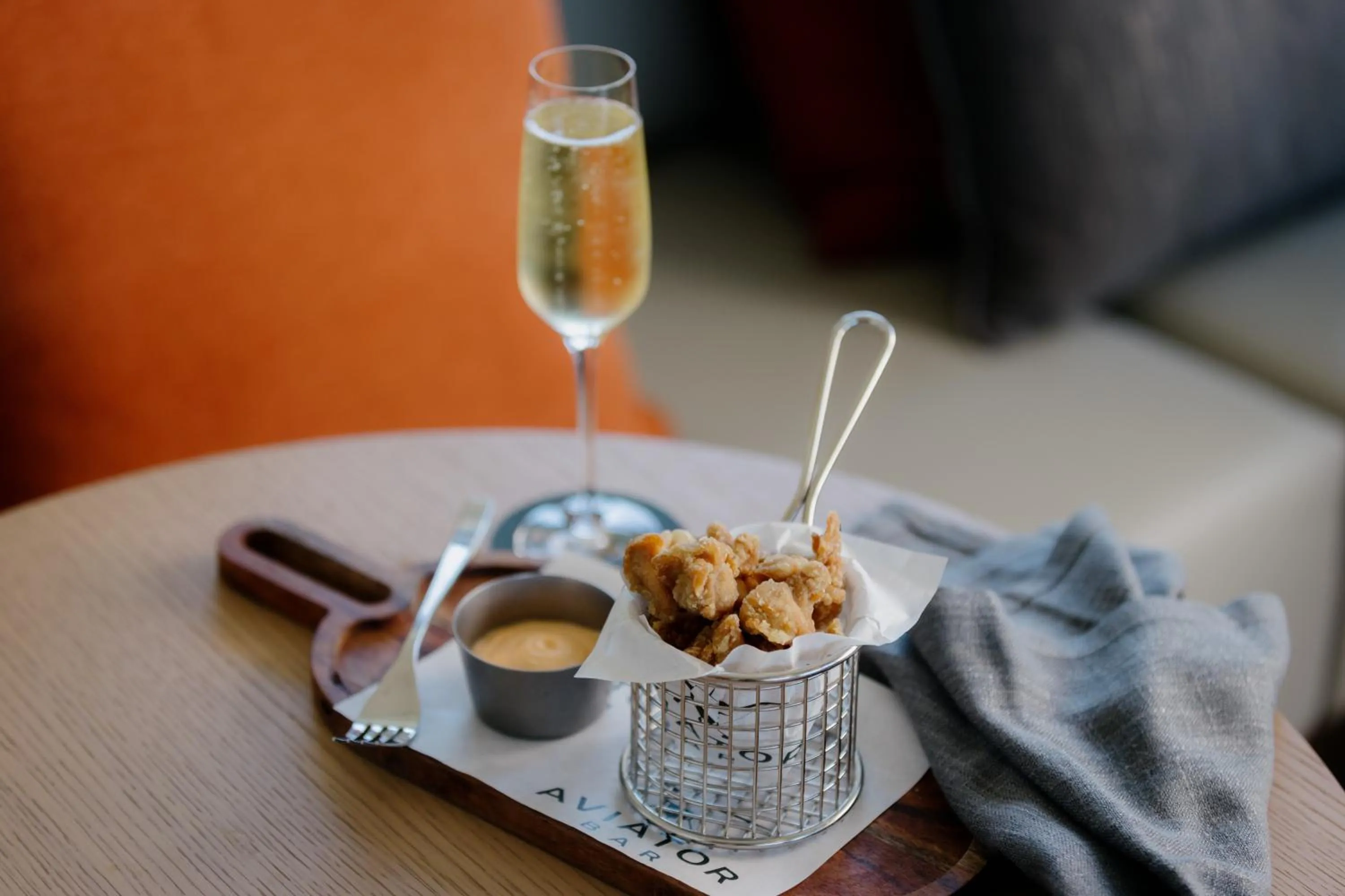 Lounge or bar in Crowne Plaza Adelaide Mawson Lakes by IHG