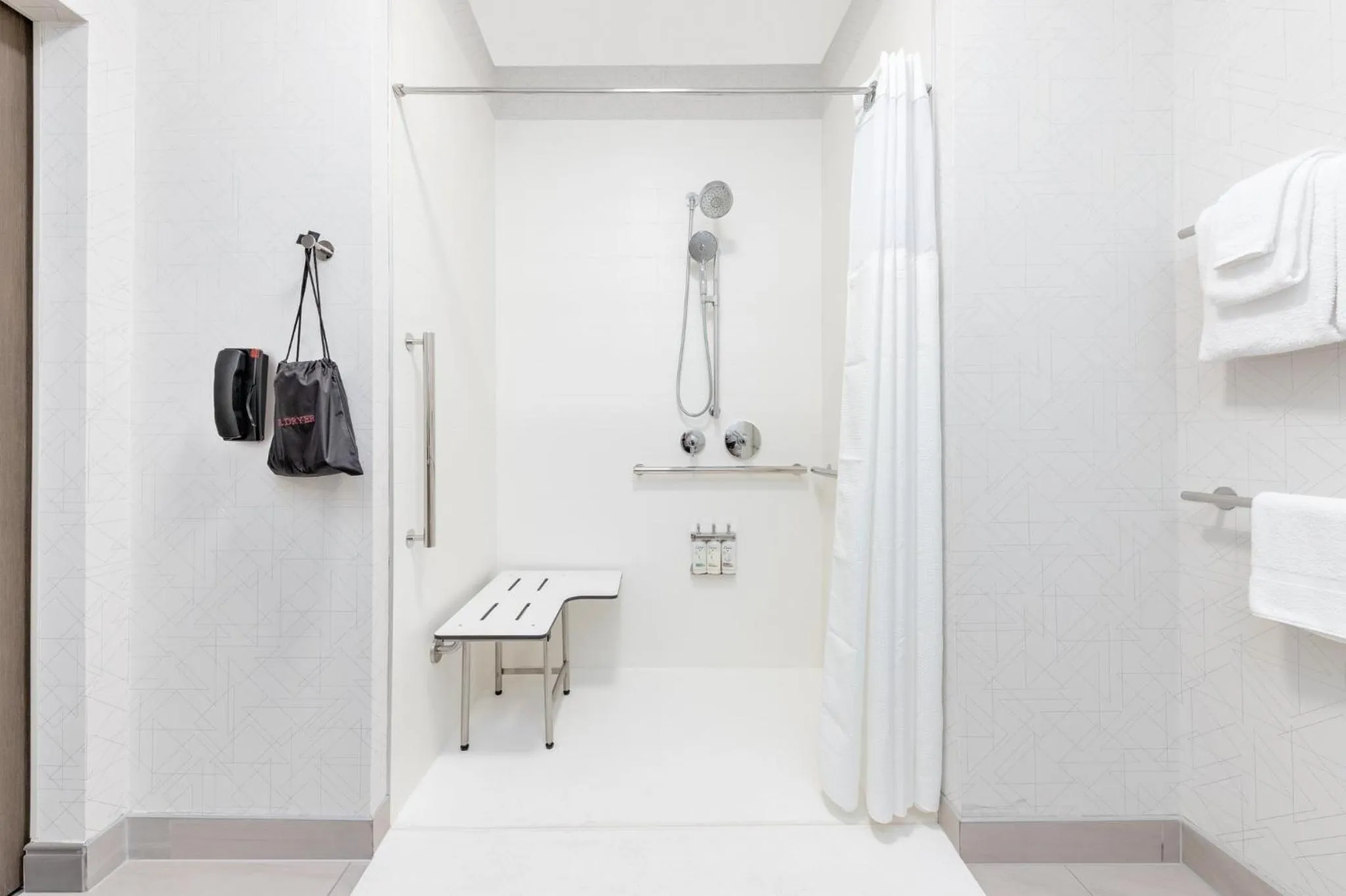 Photo of the whole room in Holiday Inn Express & Suites Austin Airport East by IHG