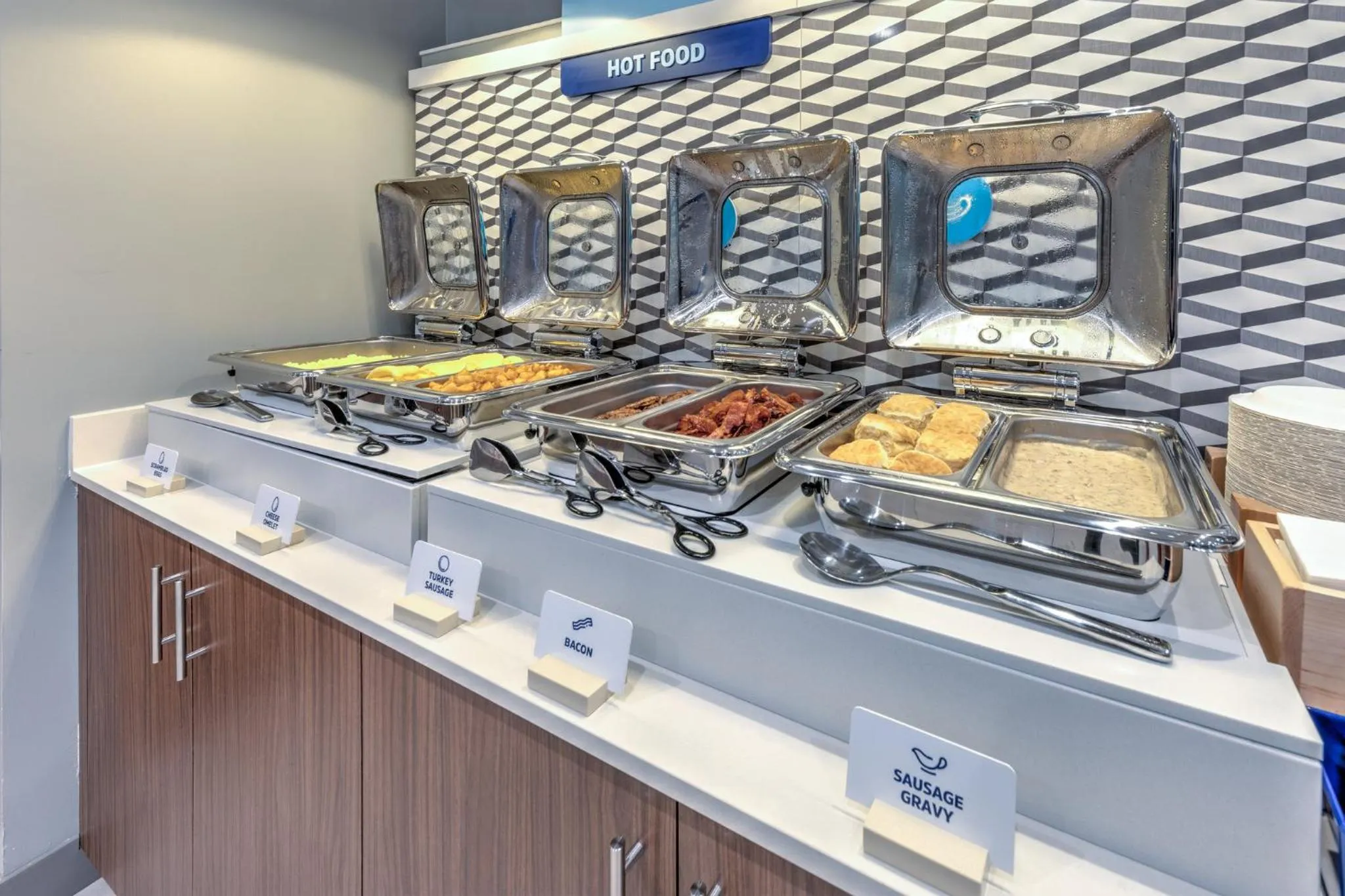 Breakfast in Holiday Inn Express & Suites Austin Airport East by IHG