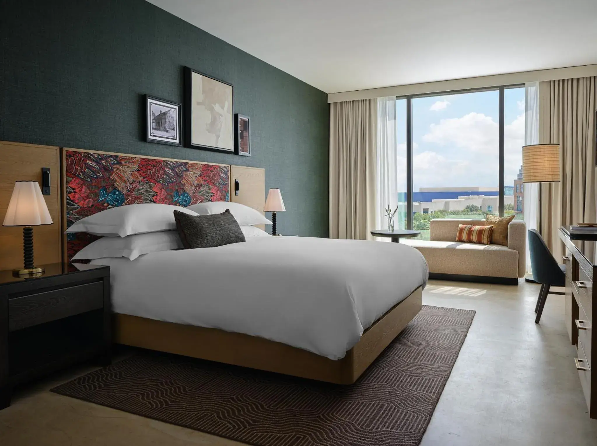 Photo of the whole room, Bed in Kimpton Santo San Antonio - Riverwalk by IHG Photo of the whole room, Bed in Kimpton Santo San Antonio - Riverwalk by IHG