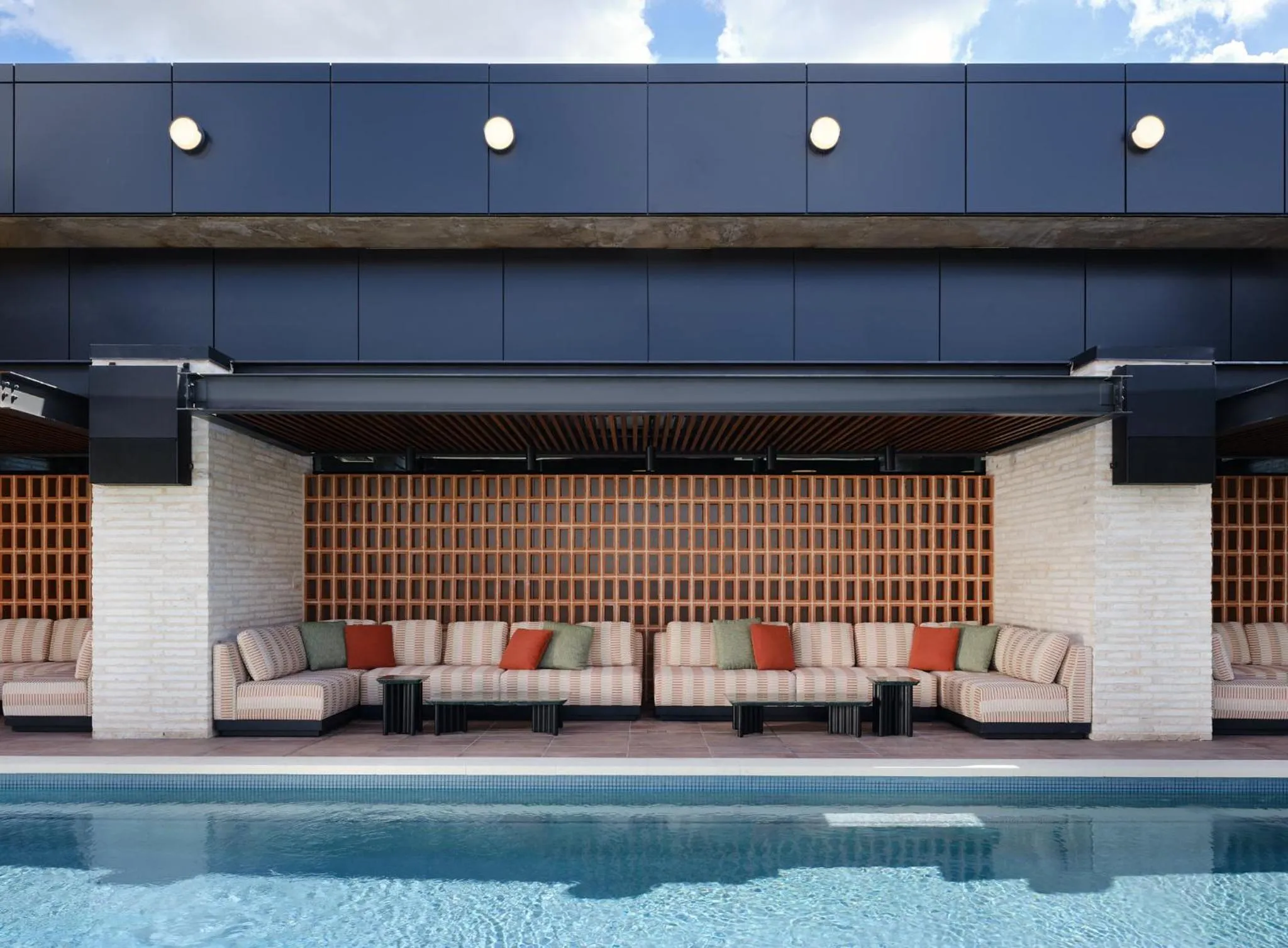 Swimming pool in Kimpton Santo San Antonio - Riverwalk by IHG
