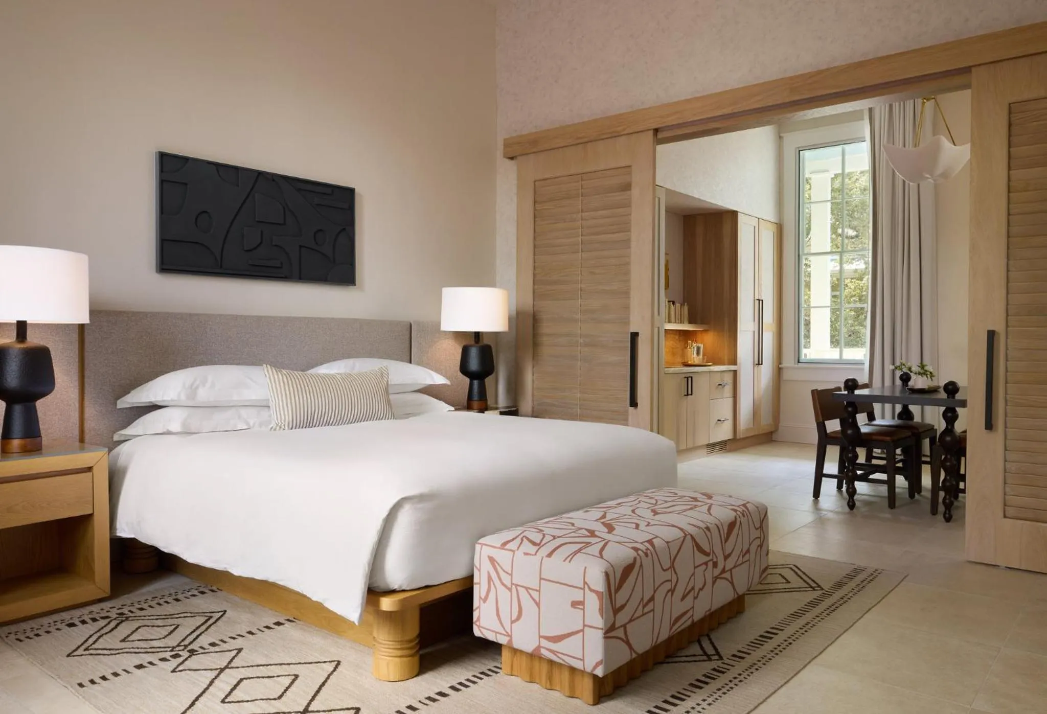 Bedroom, Bed in Kimpton Santo San Antonio - Riverwalk by IHG