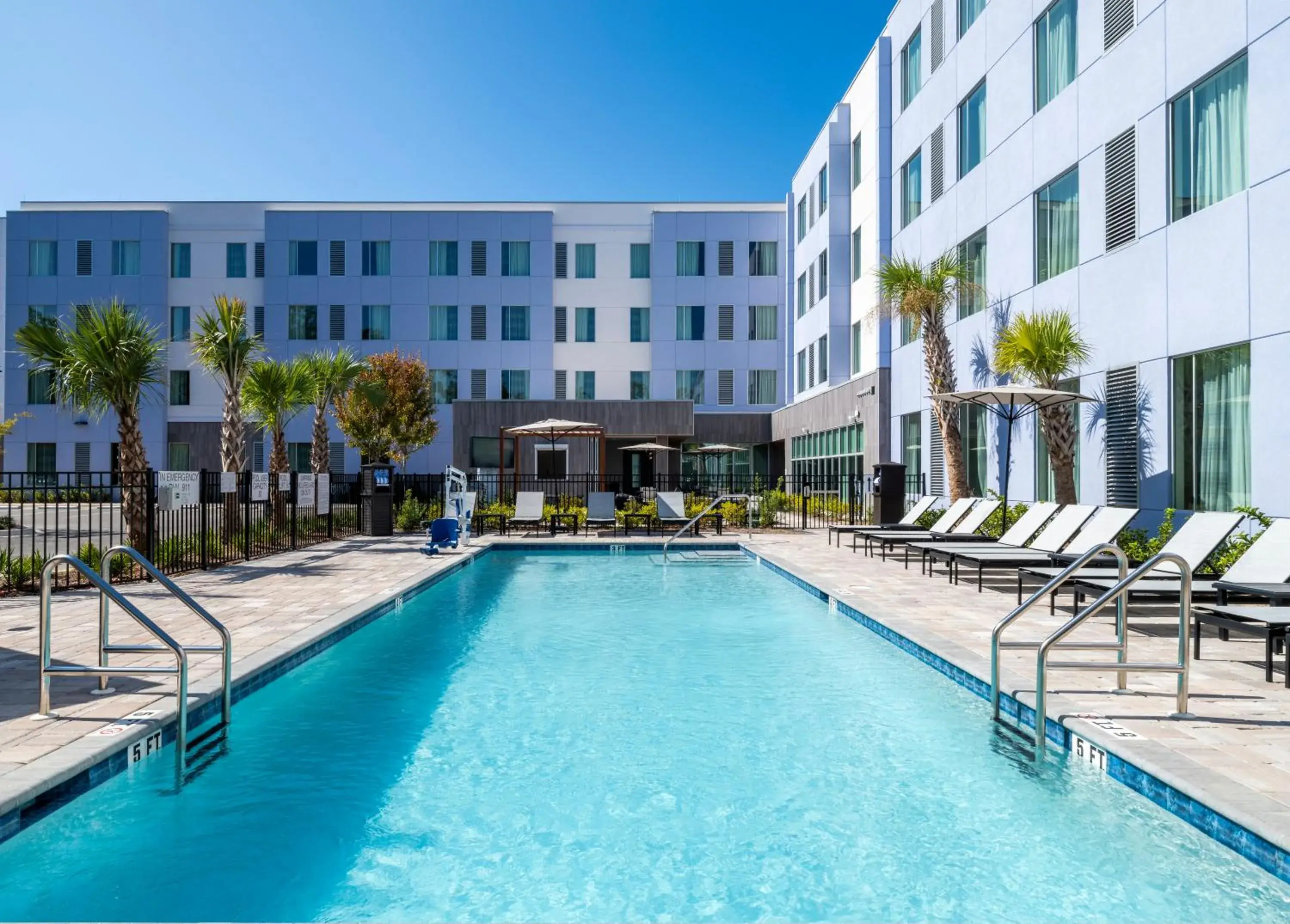 Swimming pool in Staybridge Suites Miramar Beach - Sandestin Area by IHG Swimming pool in Staybridge Suites Miramar Beach - Sandestin Area by IHG