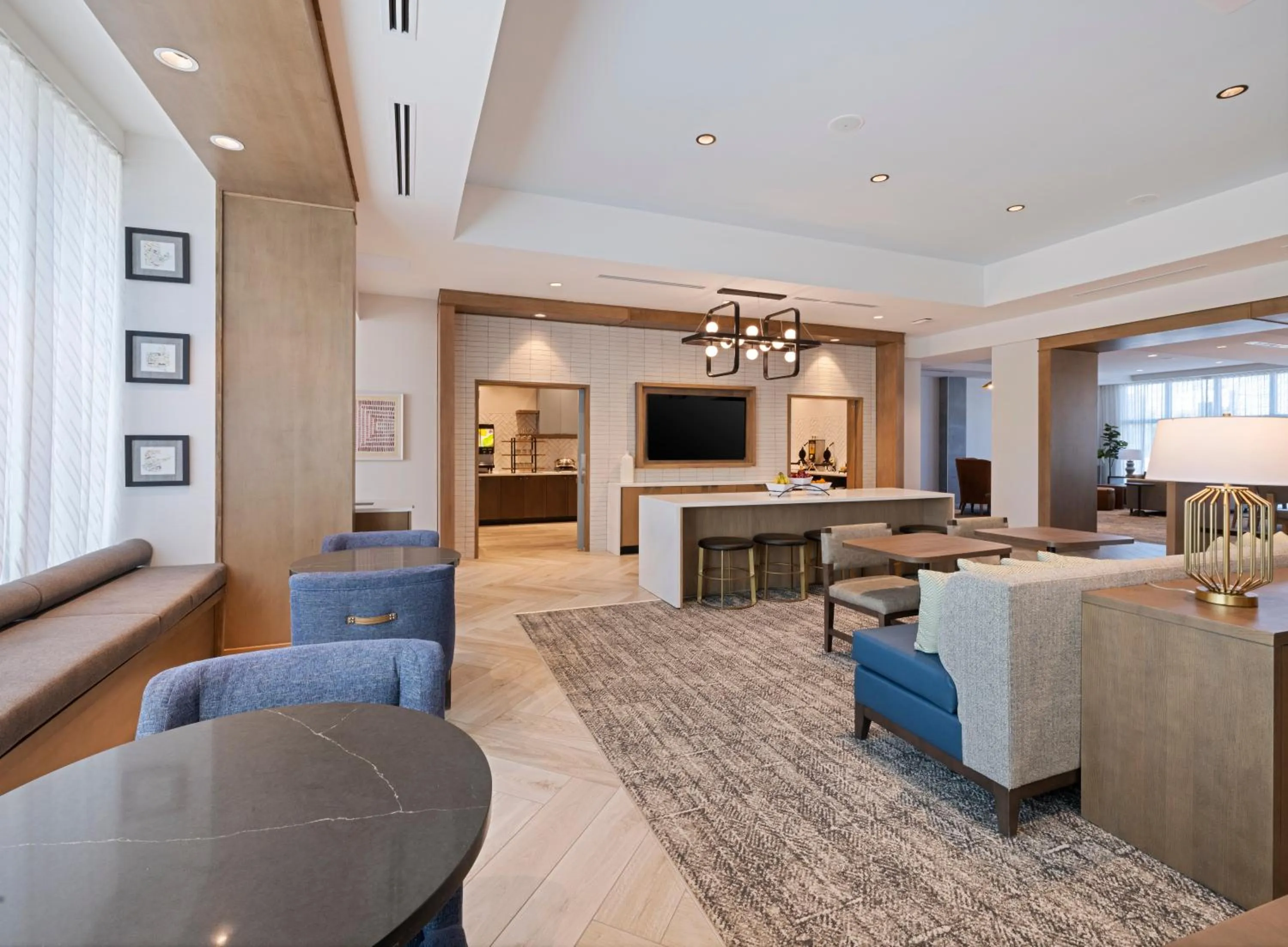 Lobby or reception in Staybridge Suites Miramar Beach - Sandestin Area by IHG