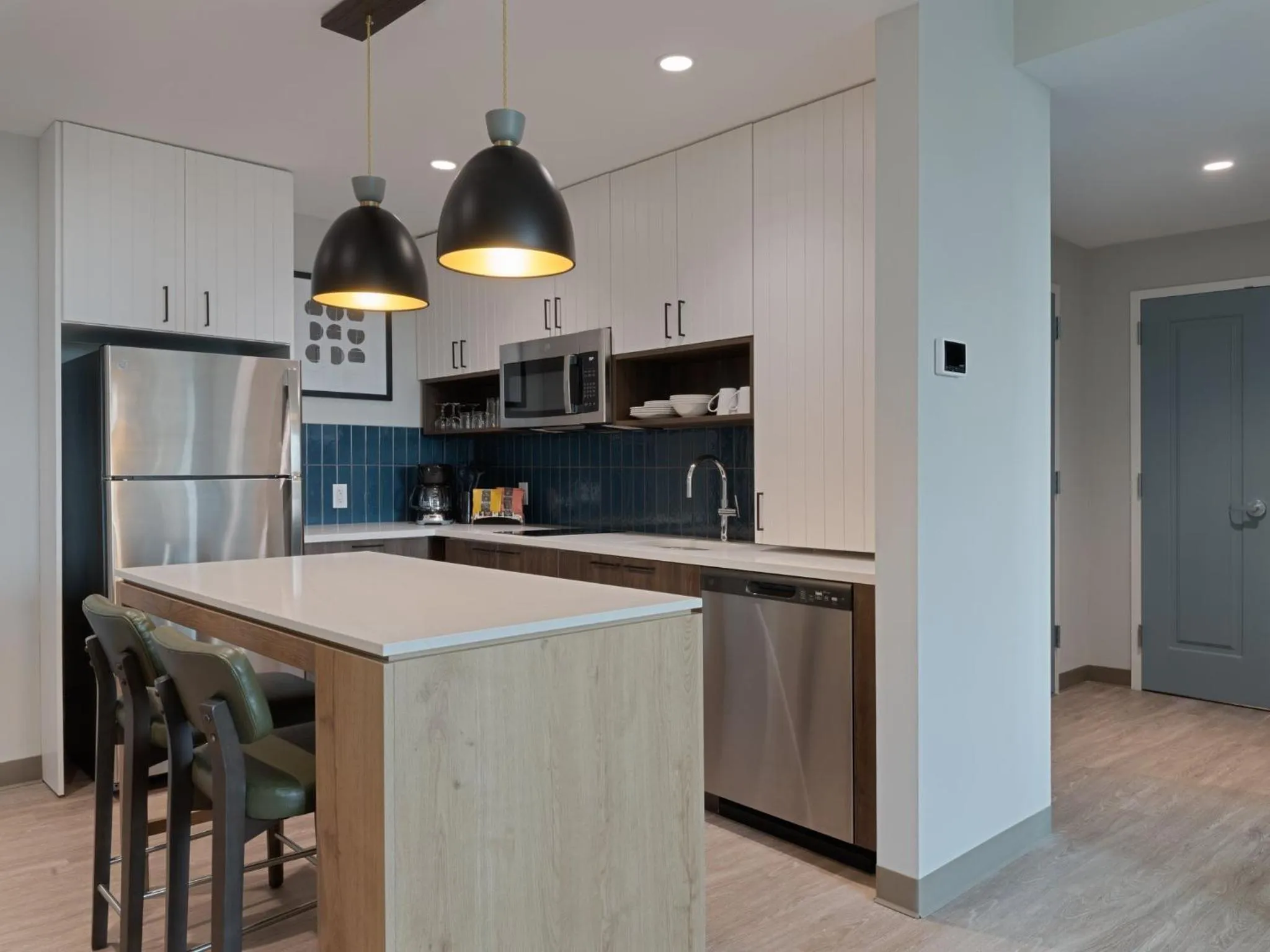 Photo of the whole room in Staybridge Suites Miramar Beach - Sandestin Area by IHG