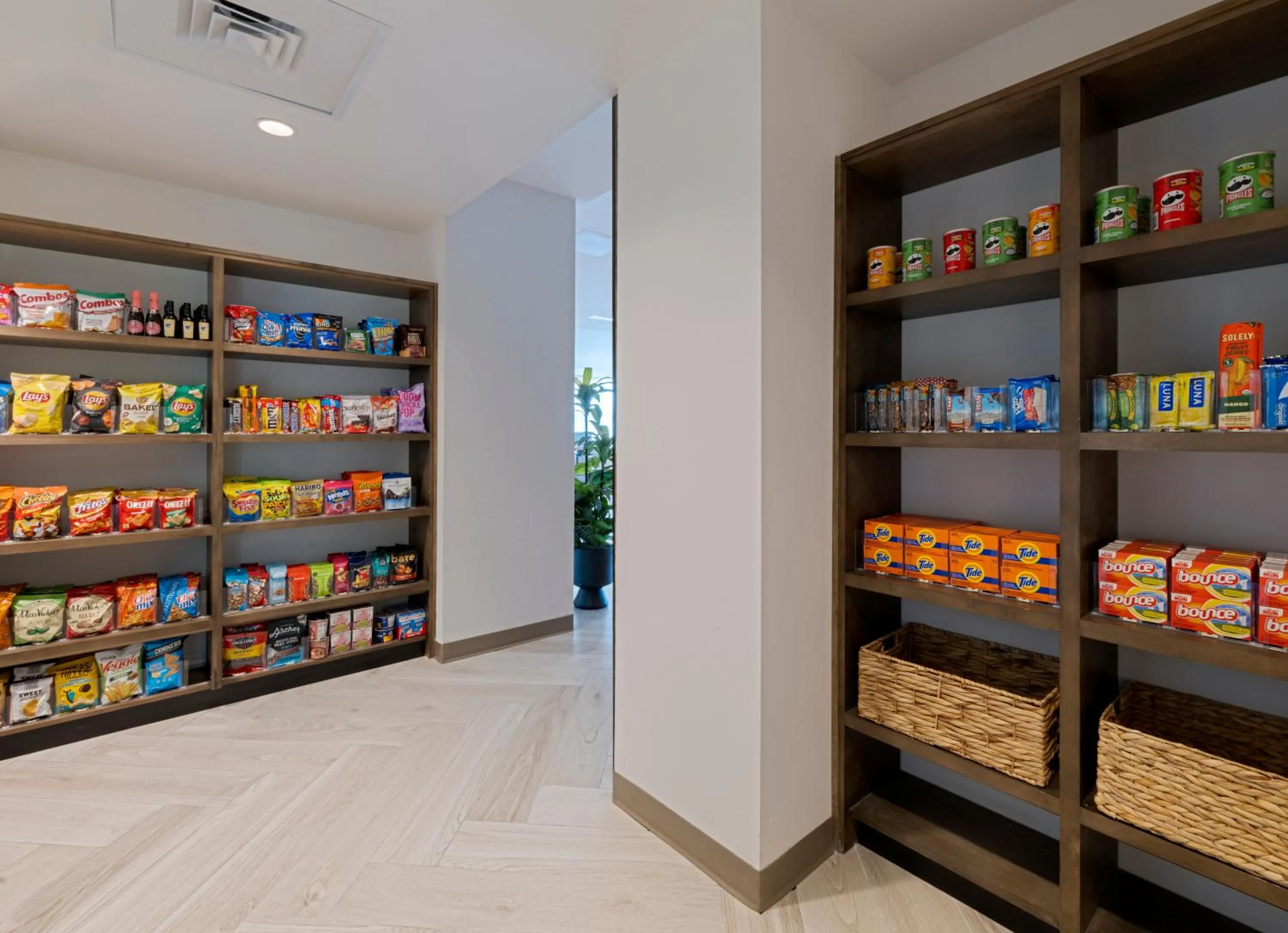 Supermarket/grocery shop in Staybridge Suites Miramar Beach - Sandestin Area by IHG