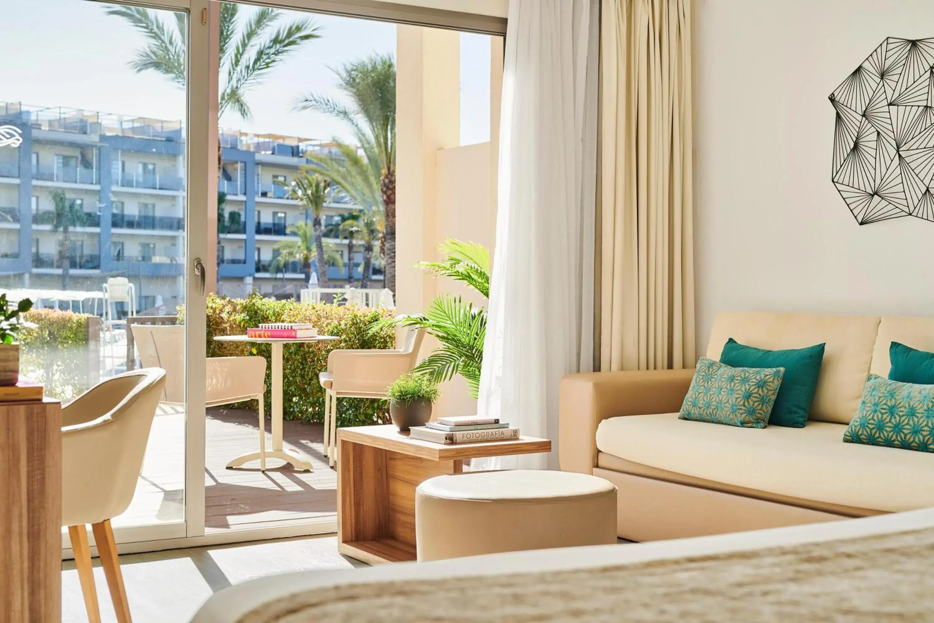 Photo of the whole room in Zafiro Palace Alcudia Photo of the whole room in Zafiro Palace Alcudia