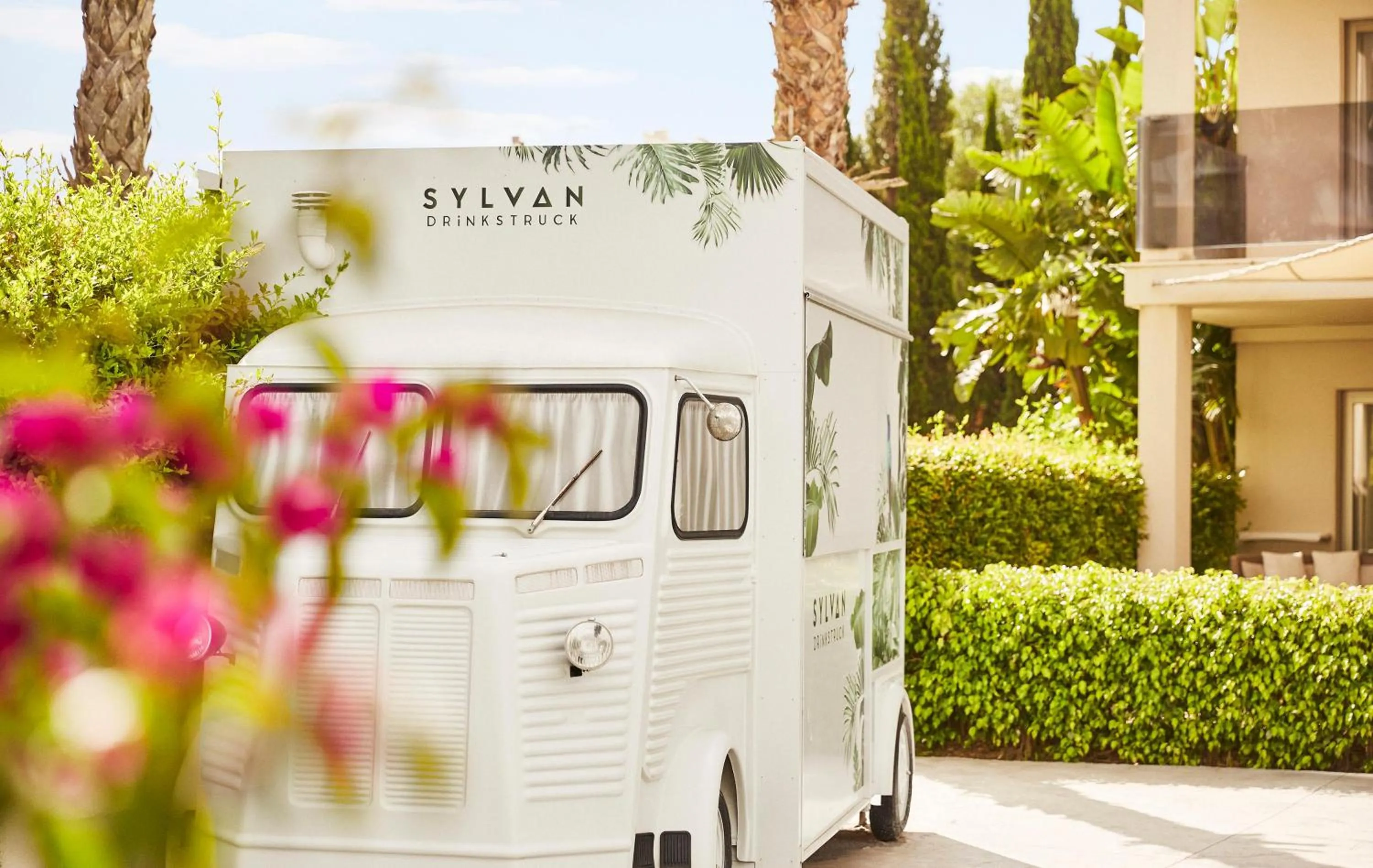 Lounge or bar in Zafiro Palace Alcudia