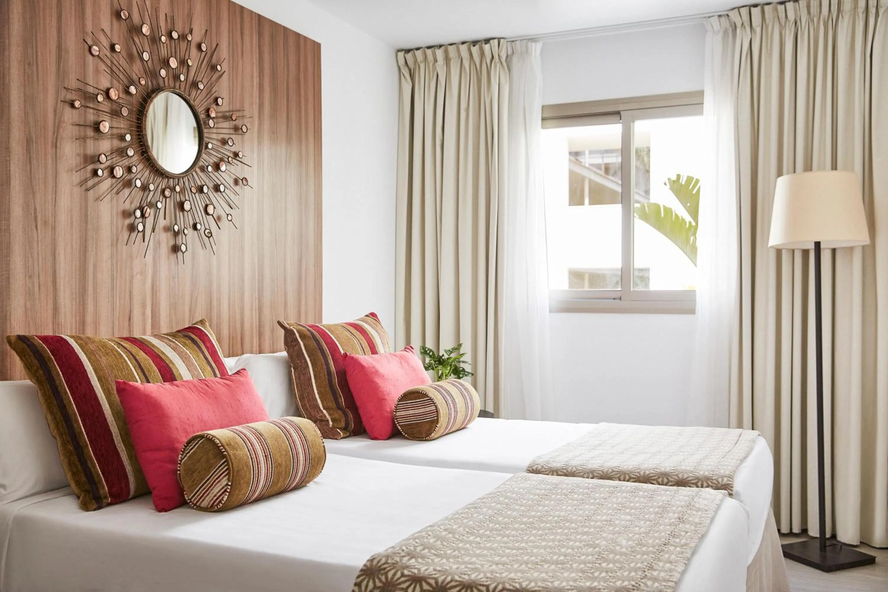 Bed in Zafiro Palace Alcudia