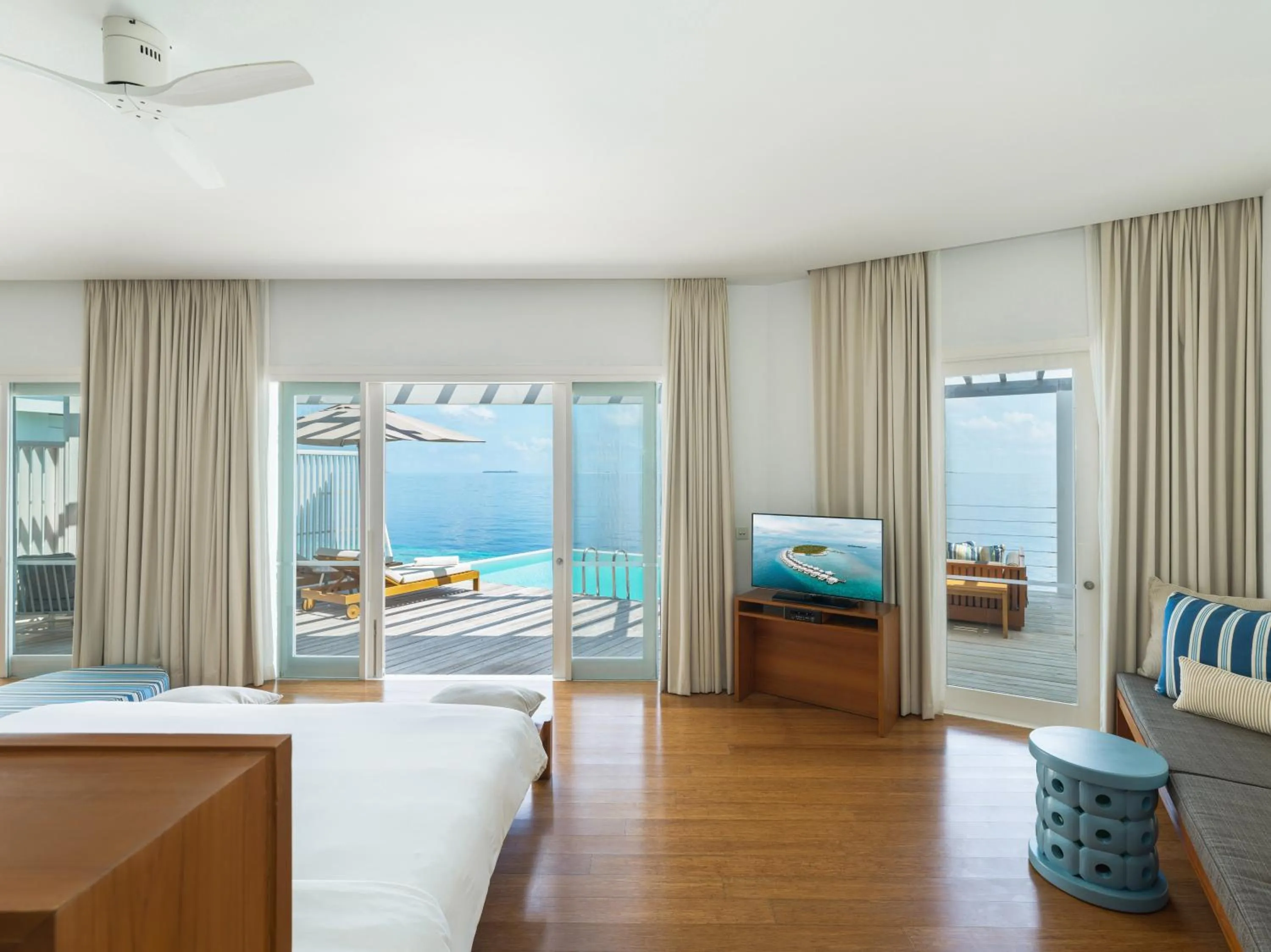 Bed in Amilla Maldives