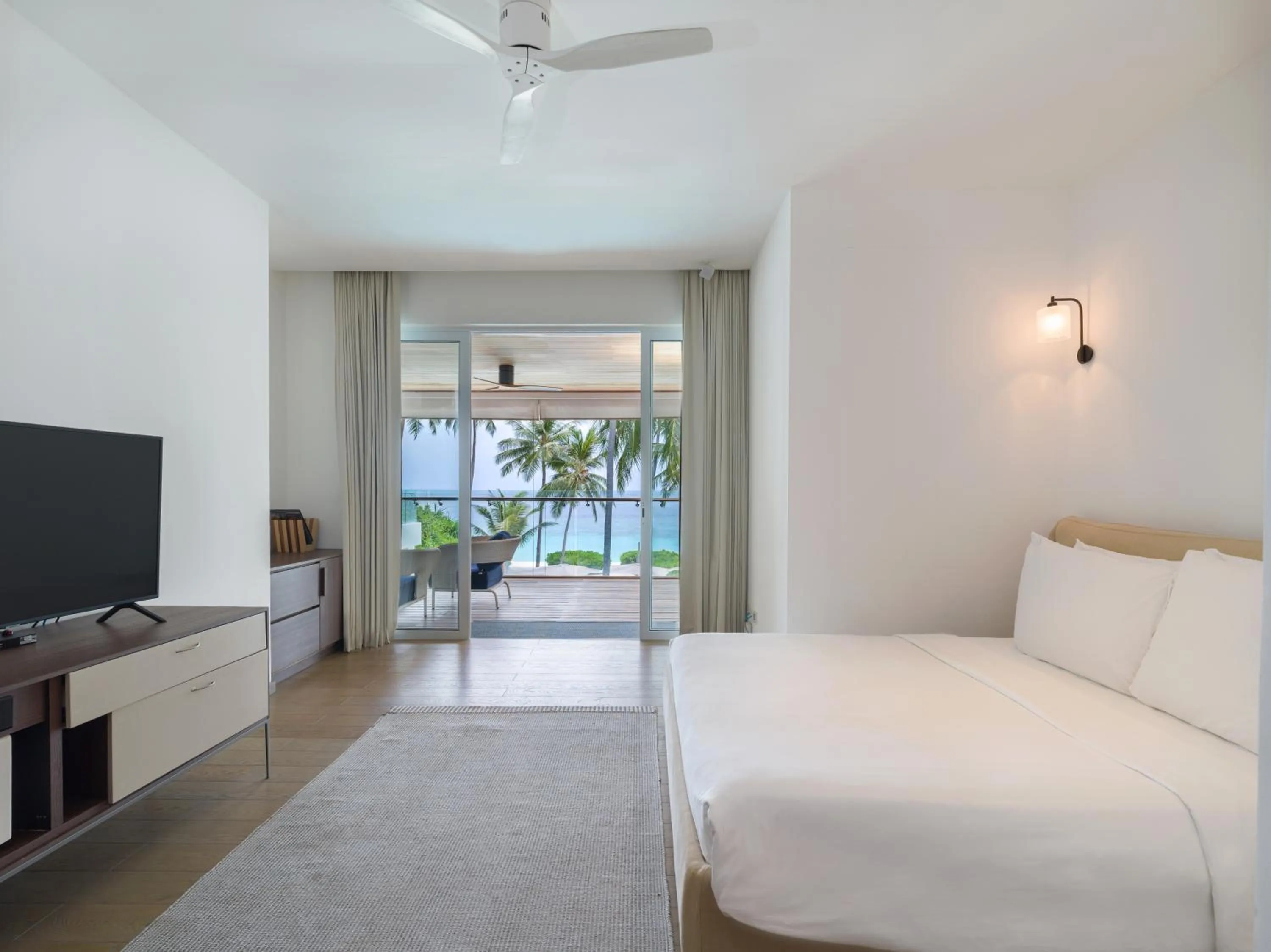 Bed in Amilla Maldives