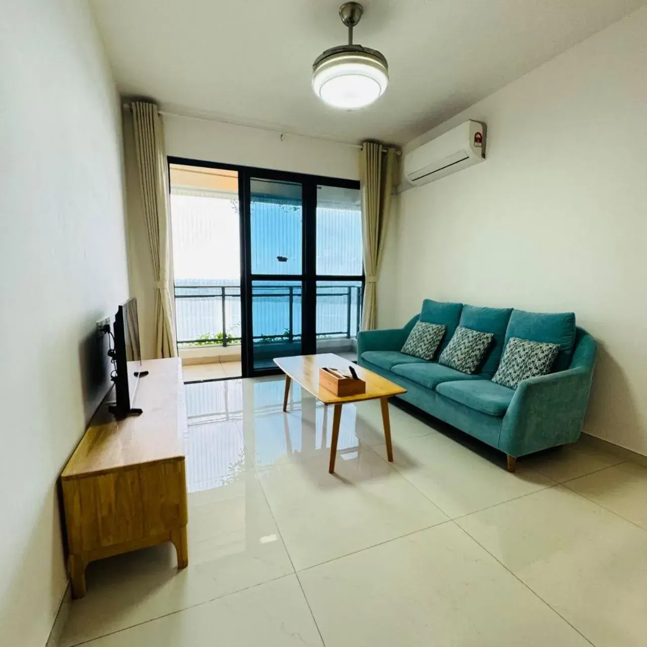 Seaview 2B1R 5pax Condo Forest City 1G-1608 Seaview 2B1R 5pax Condo Forest City 1G-1608