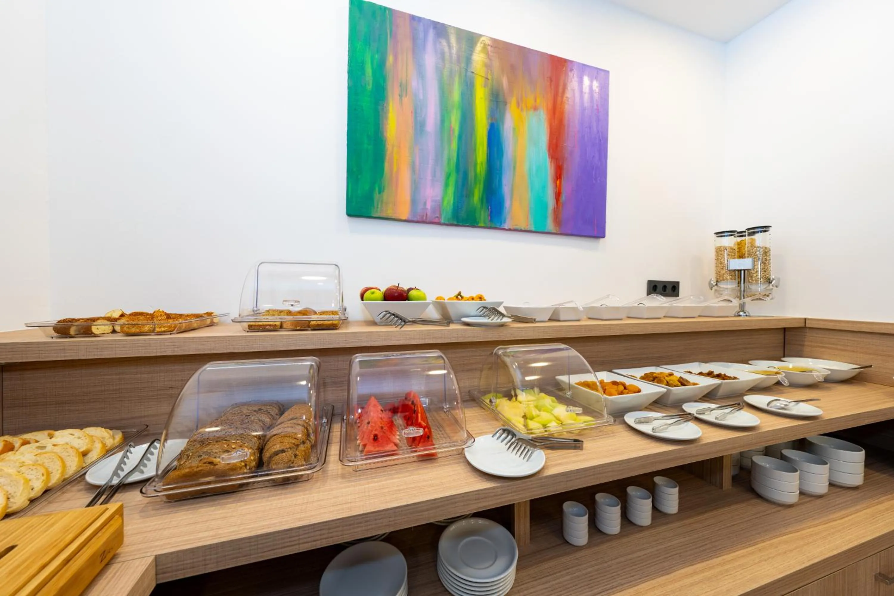 Buffet breakfast in Skykhan Otel