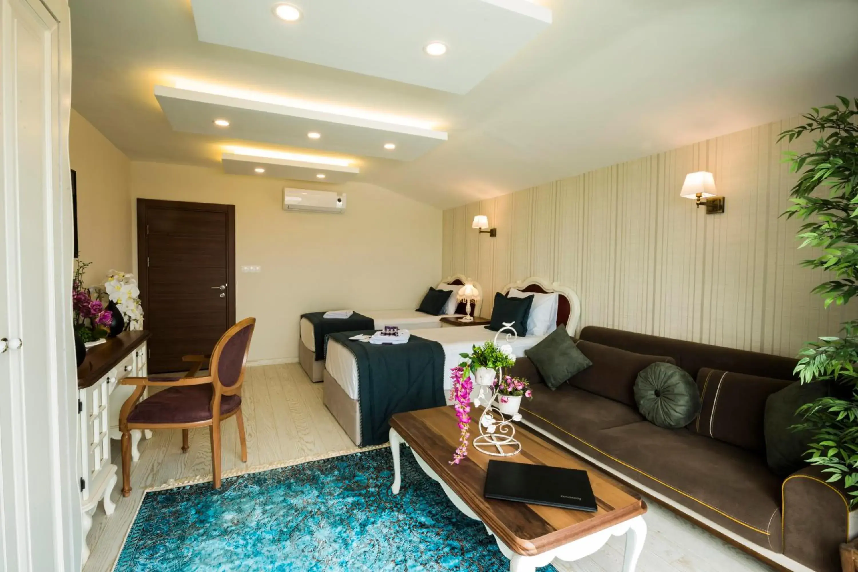 Junior Suite with Sea View in Anatolia Hotel Airport Junior Suite with Sea View in Anatolia Hotel Airport