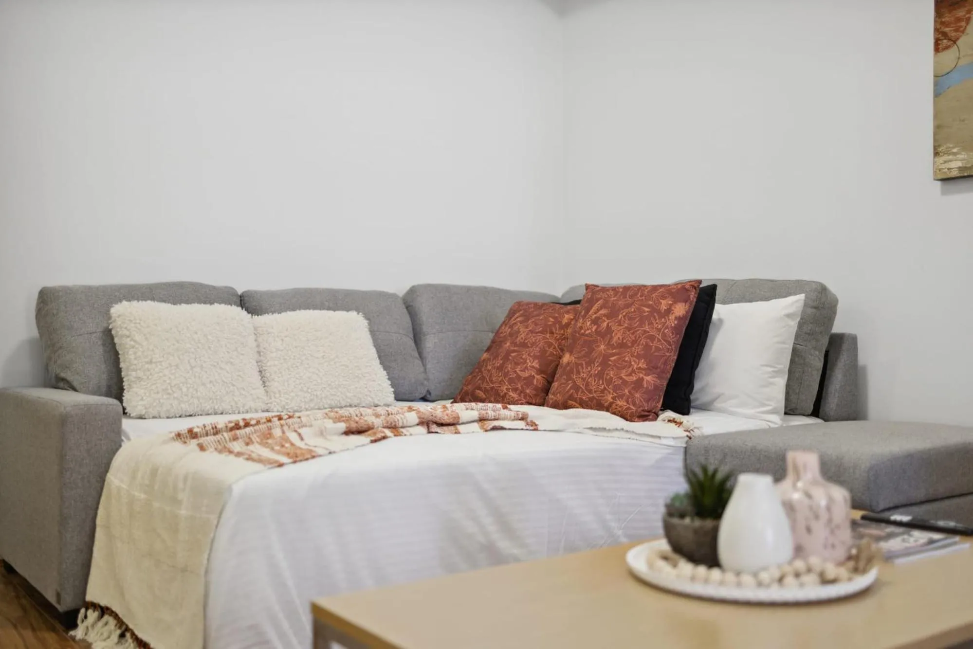 1BDR 1BTH 1PRK - James Street Joy