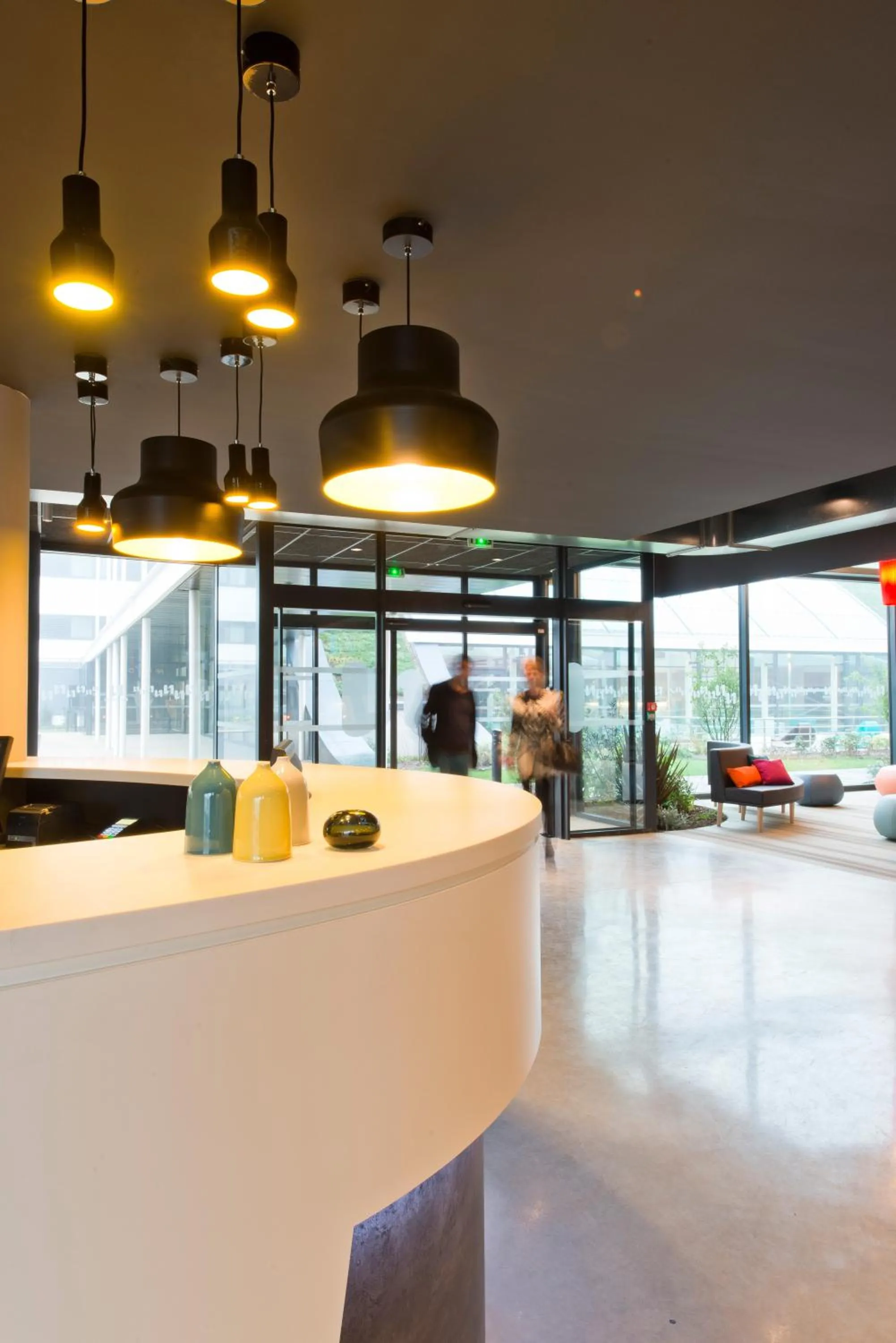 People in Nomad Paris Roissy CDG