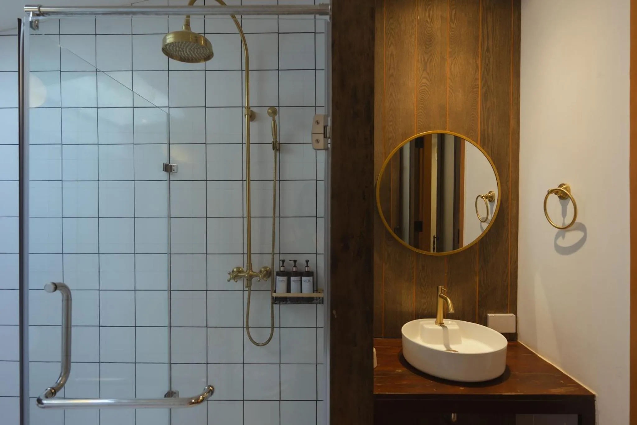 Bathroom in The Folkster House Chiangkhan