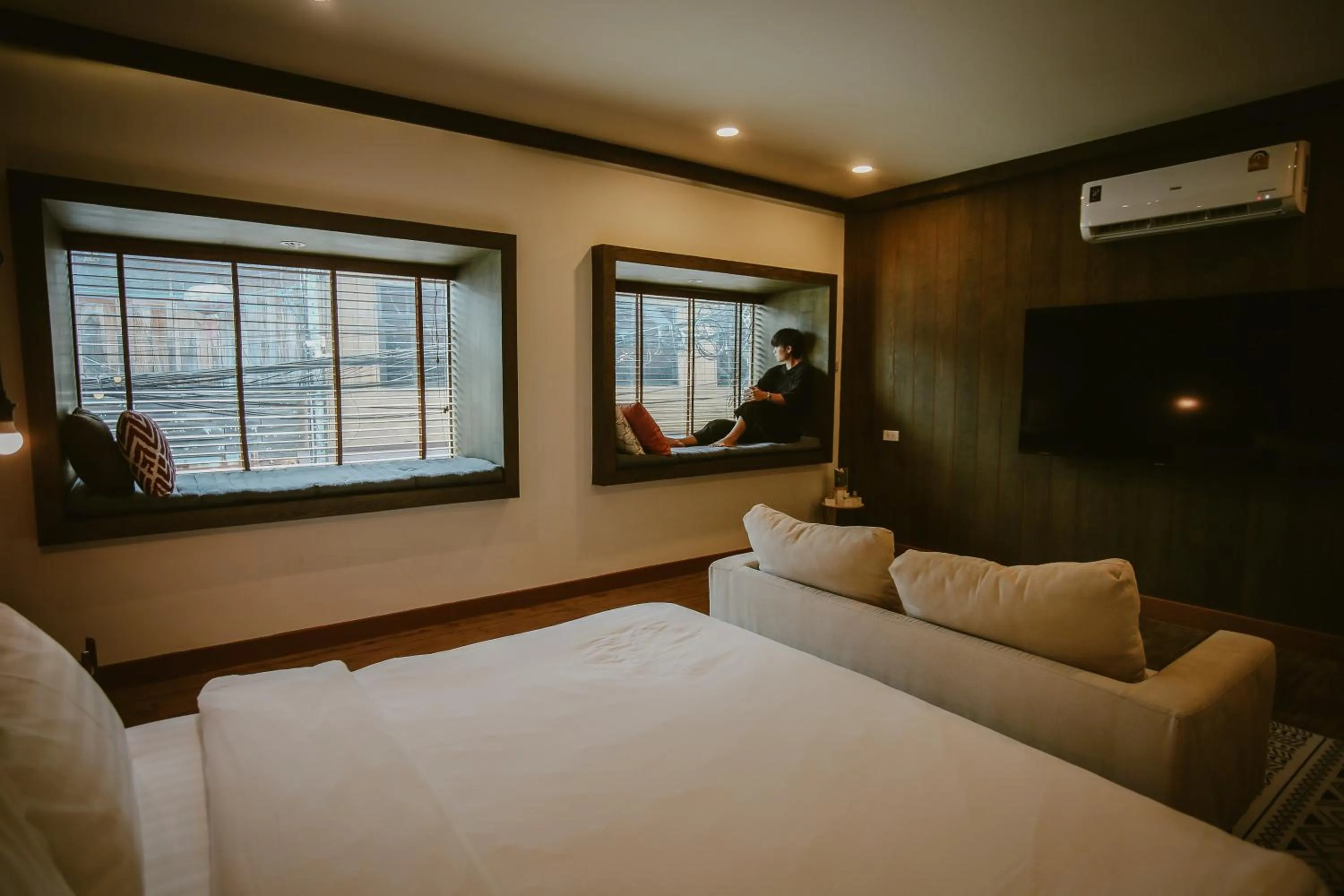 Photo of the whole room, Bed in The Folkster House Chiangkhan