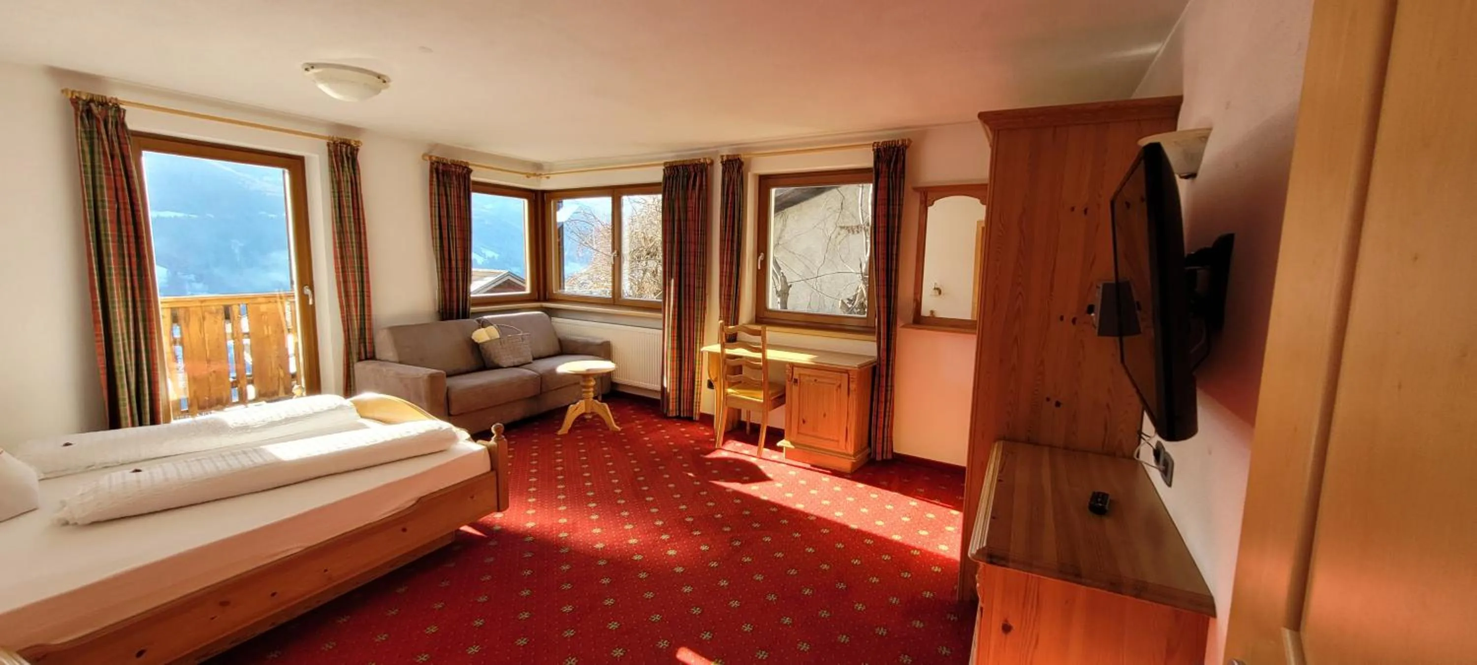 Bedroom, Bed in Hotel Tonnerhof