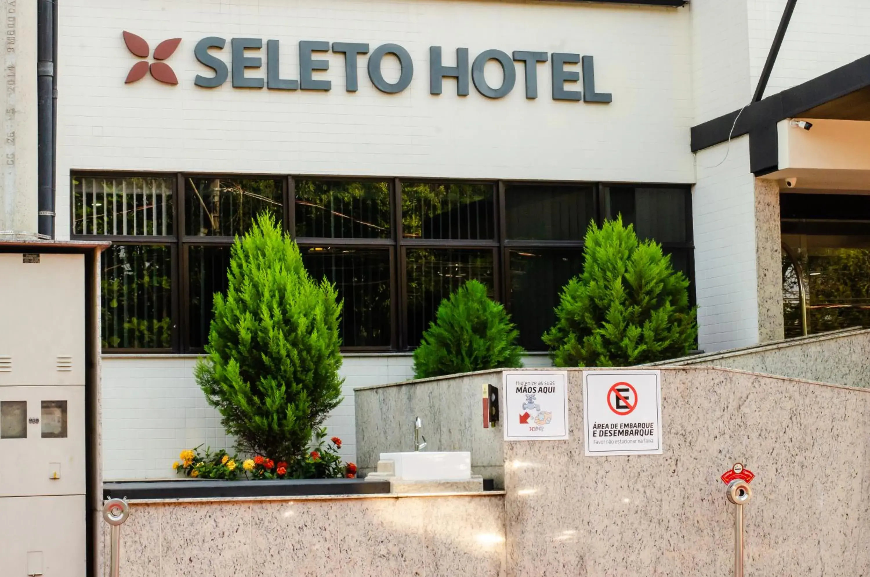 Property building in Seleto Hotel Property building in Seleto Hotel