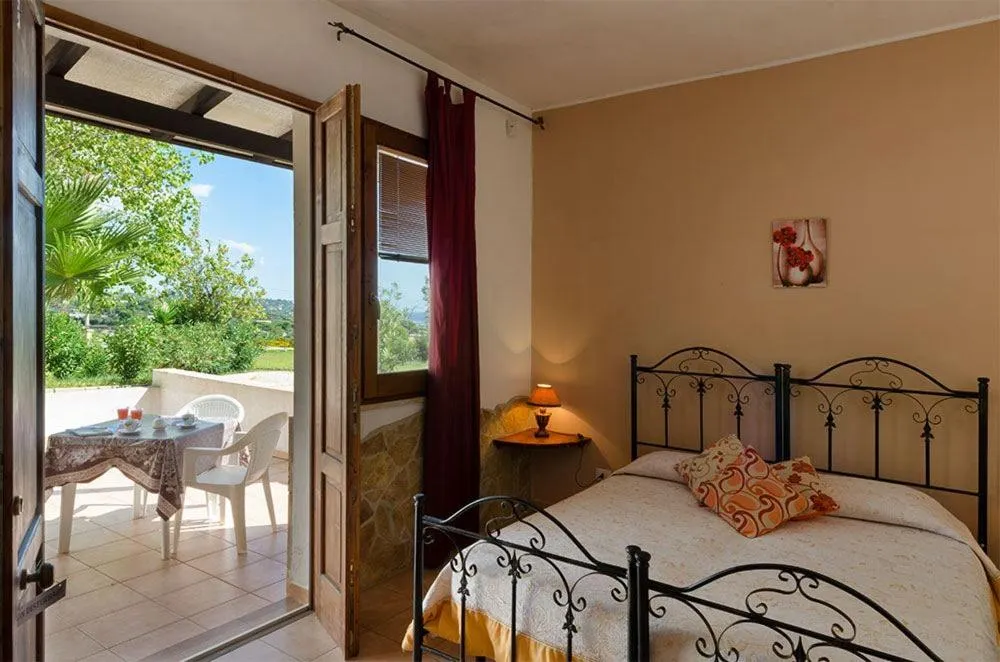 Bed in Tenuta Li Fani Residence Hotel