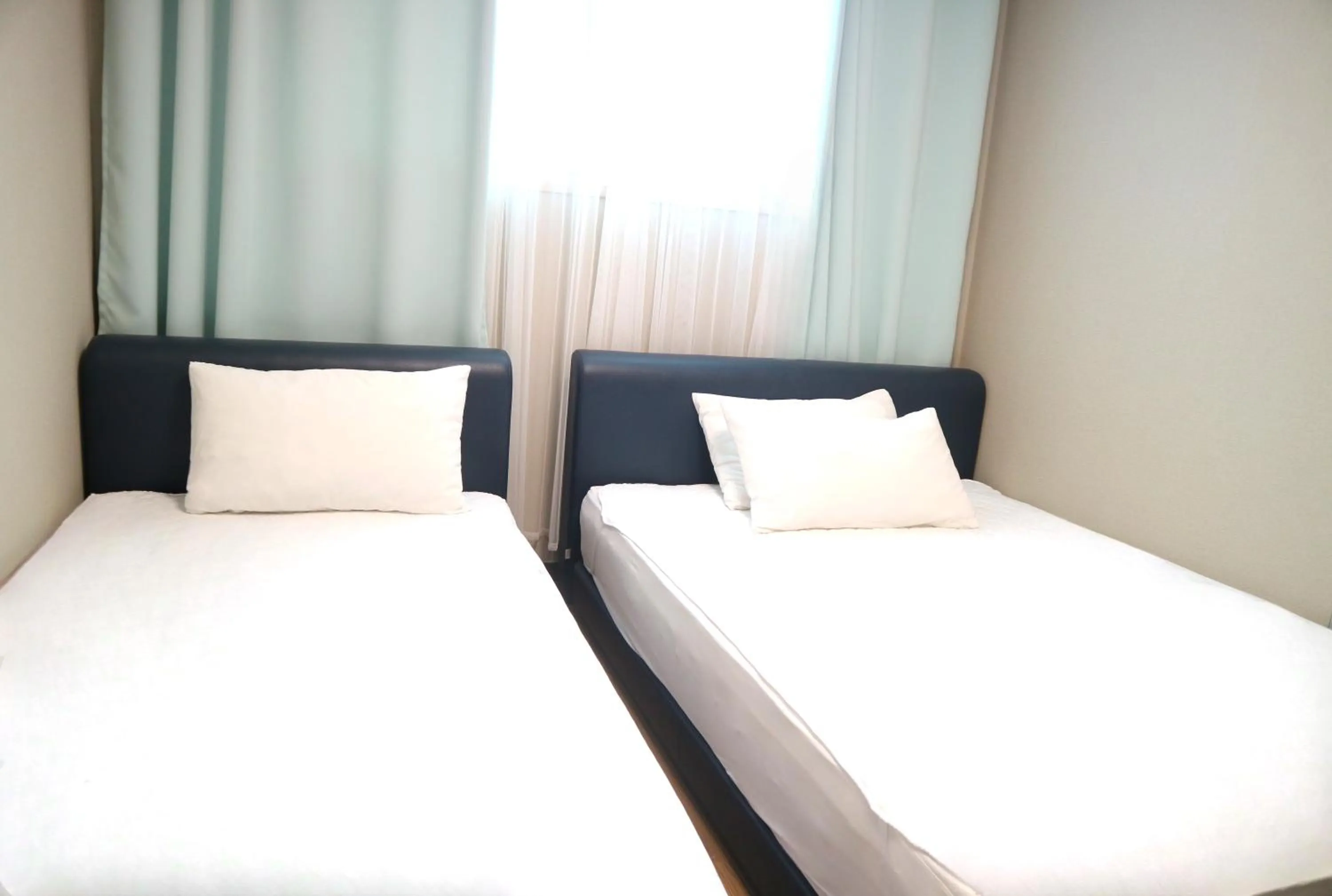 Bedroom, Bed in Incheon Airport Guest House King