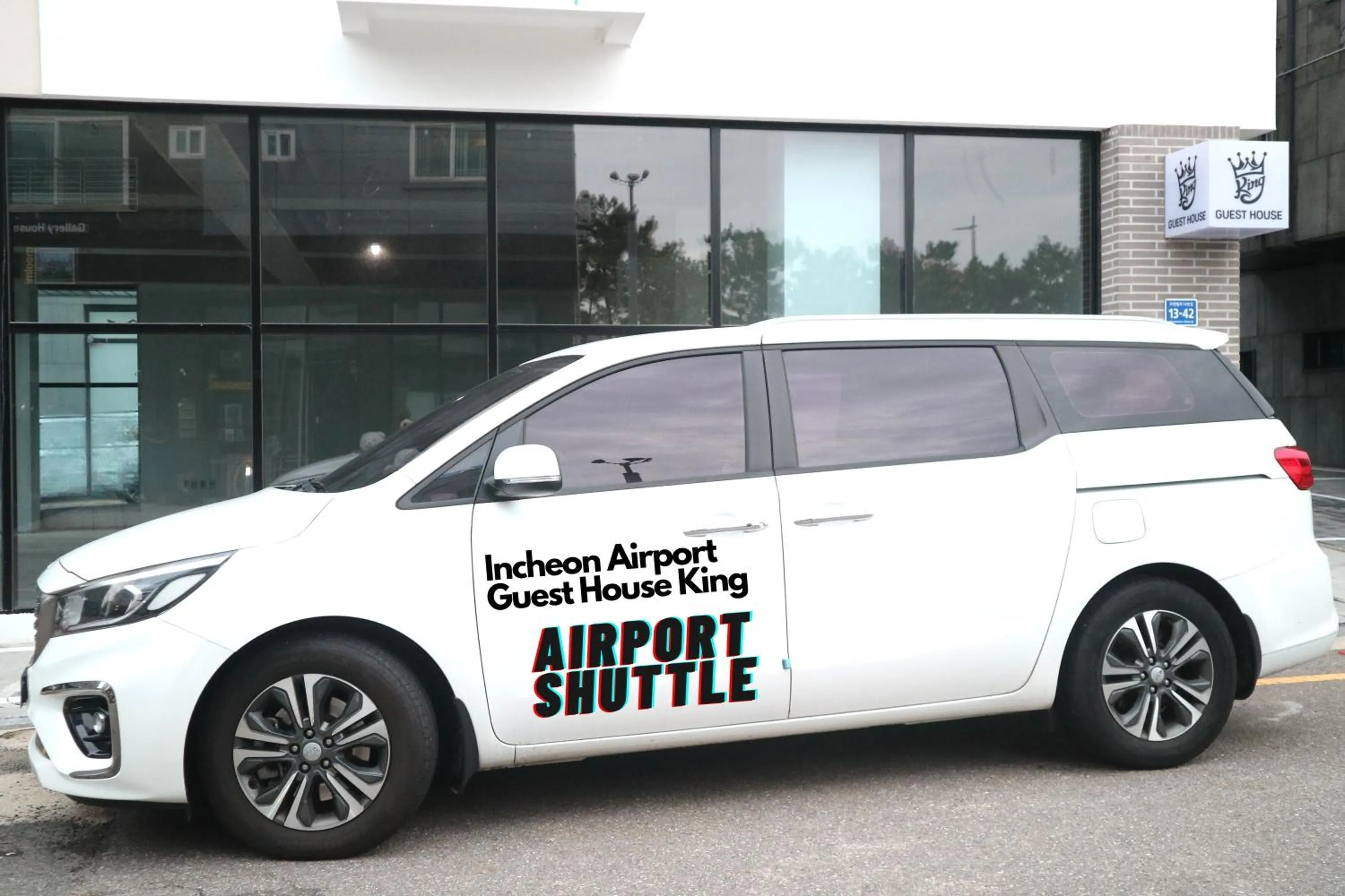 shuttle in Incheon Airport Guest House King