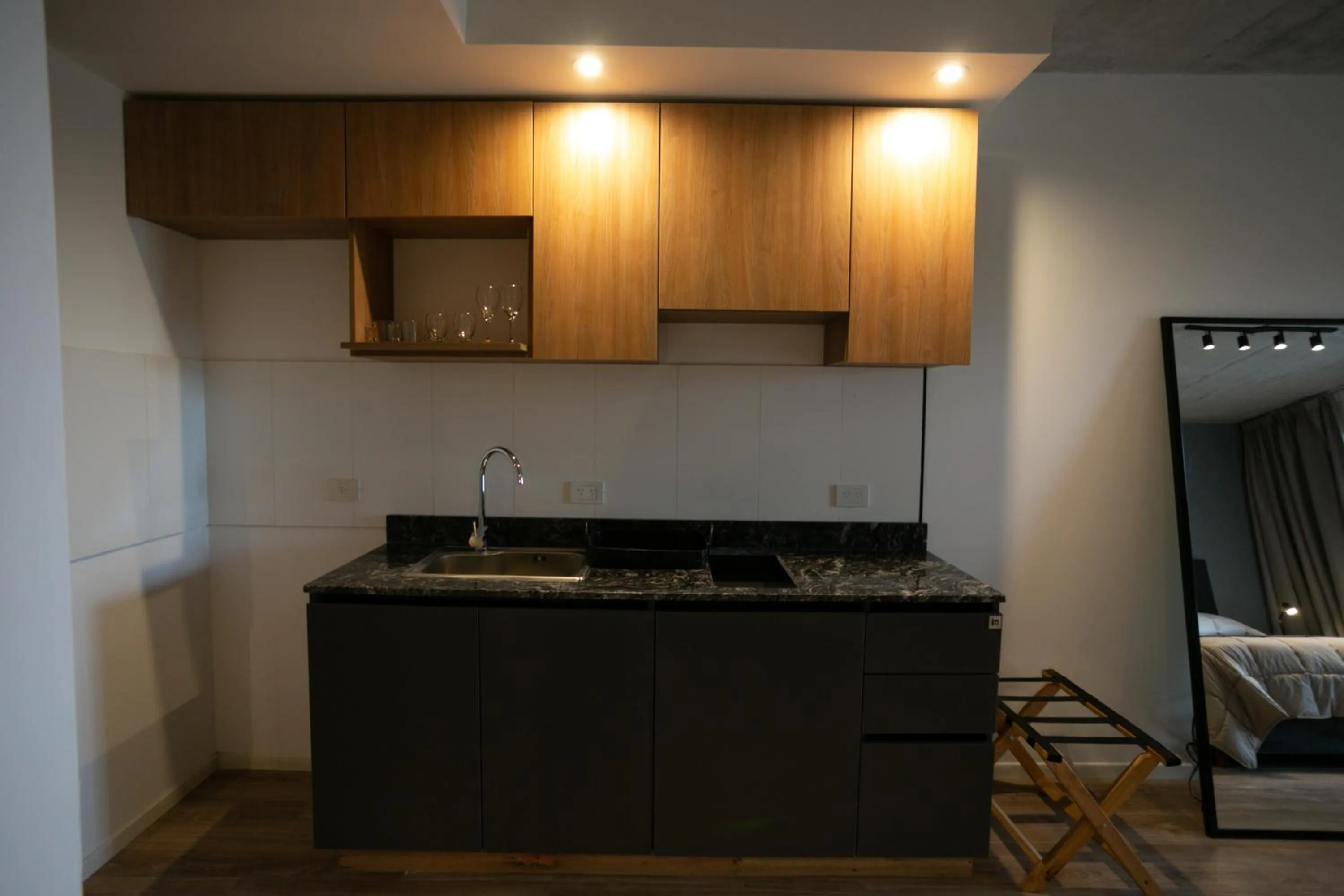 kitchen in Howard Johnson Undici Republica de La Boca