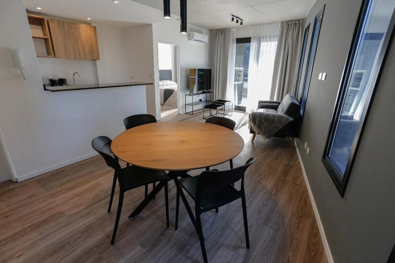 Dining area in Howard Johnson Undici Republica de La Boca