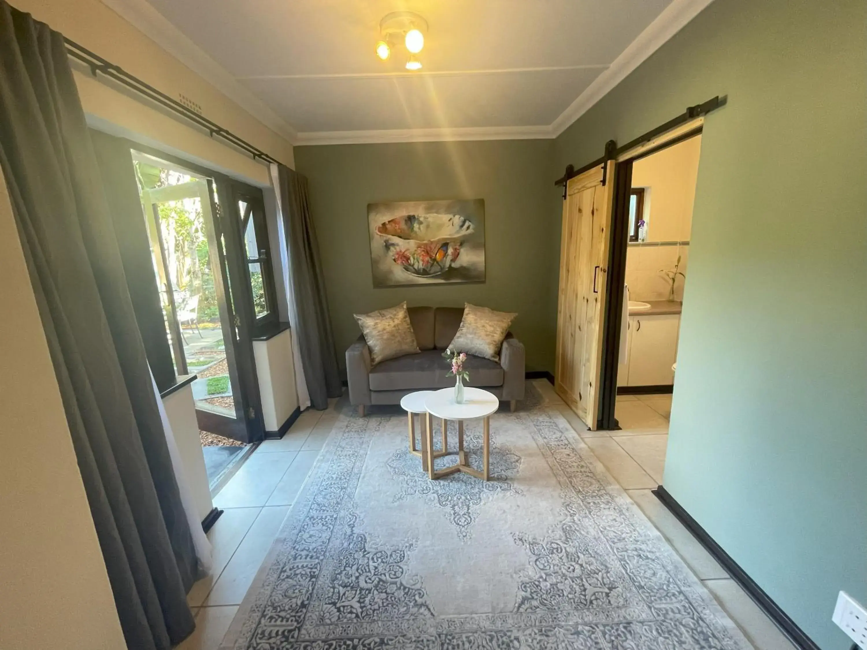 King Room with Garden View 5 in Wilderness on Sea King Room with Garden View 5 in Wilderness on Sea