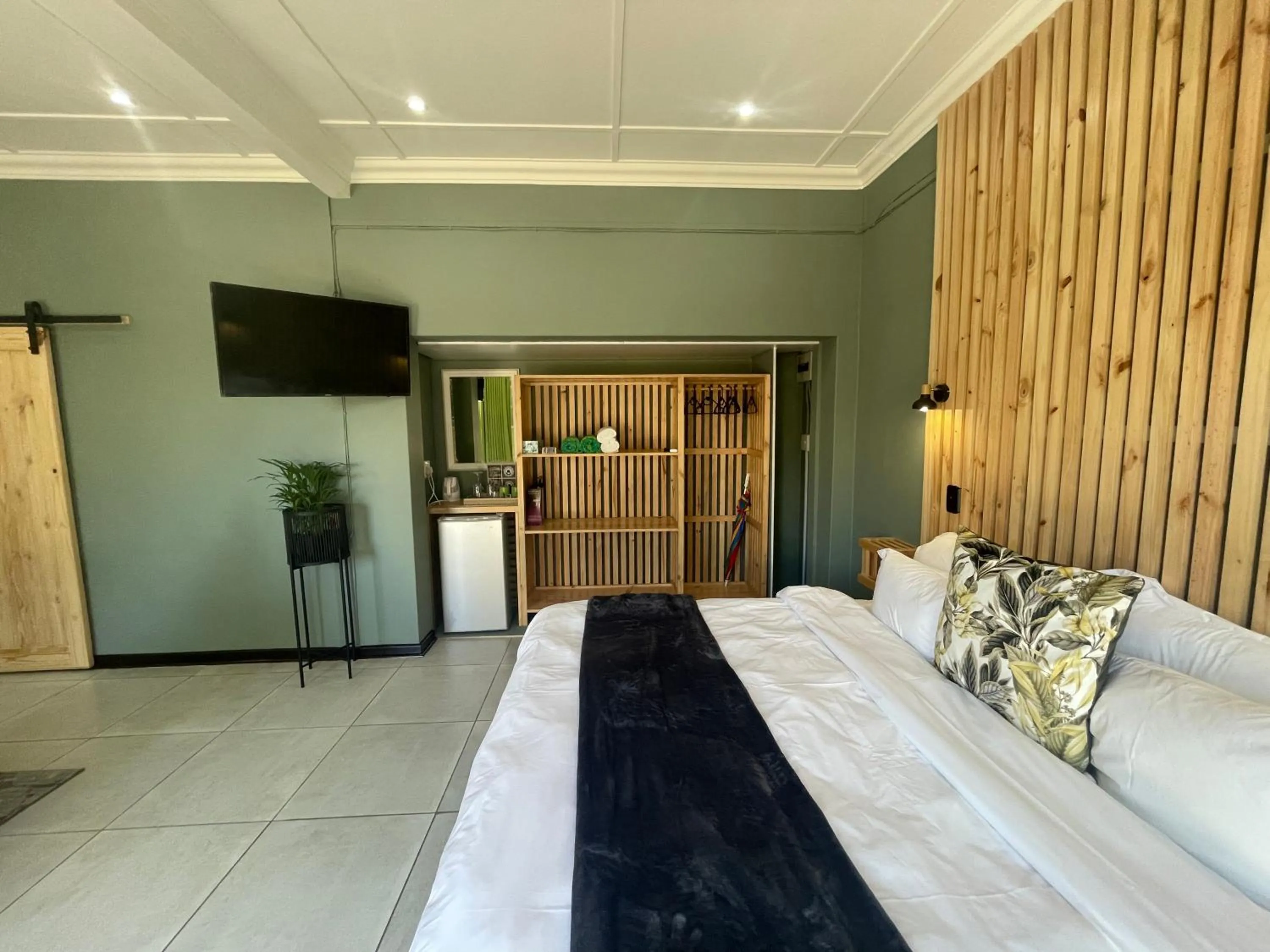 Bed in Wilderness on Sea