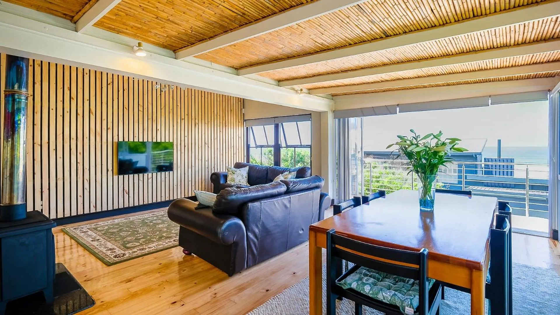 TV and multimedia in Wilderness on Sea