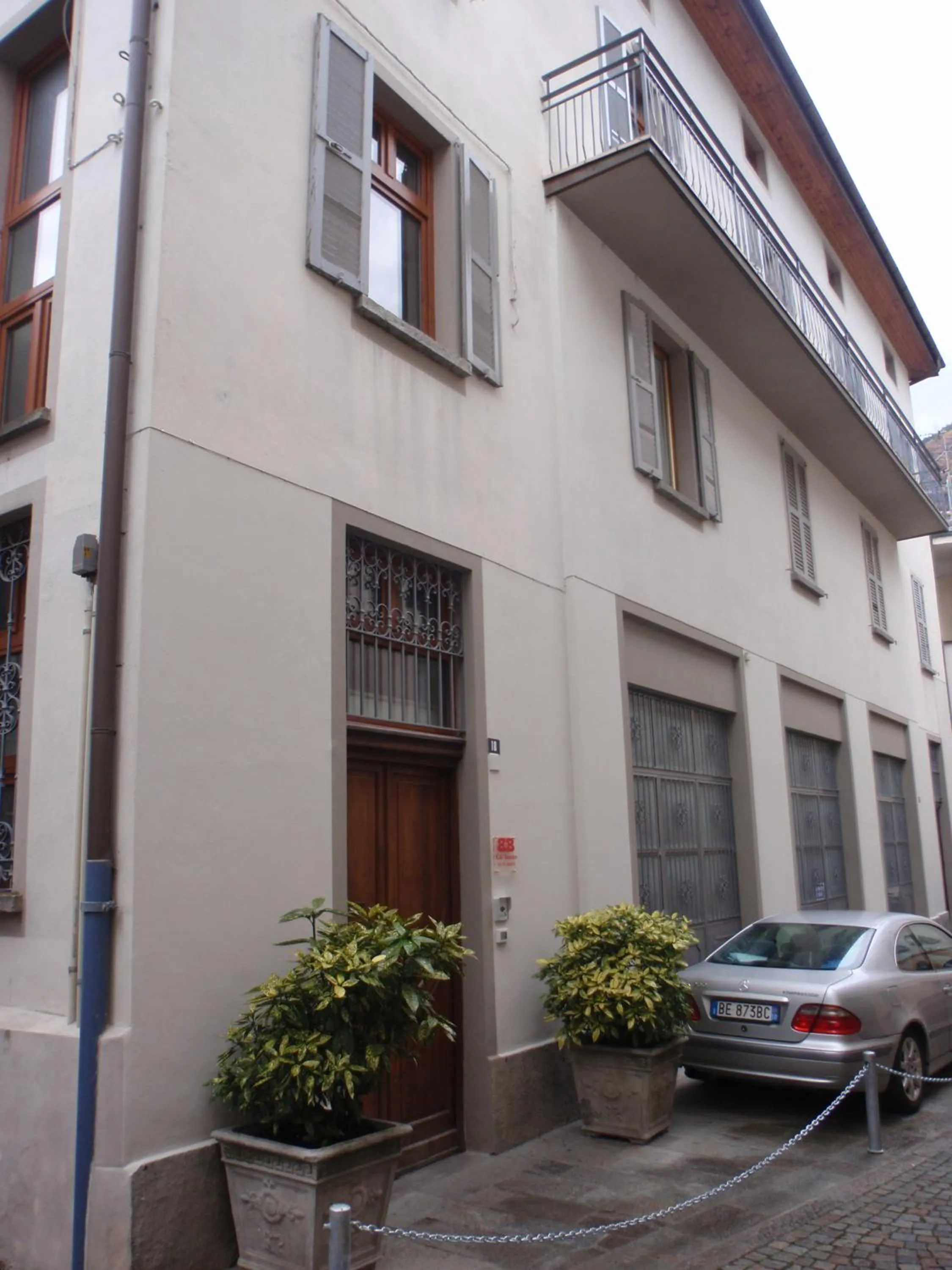 Facade/entrance in B&B Ca Tunin