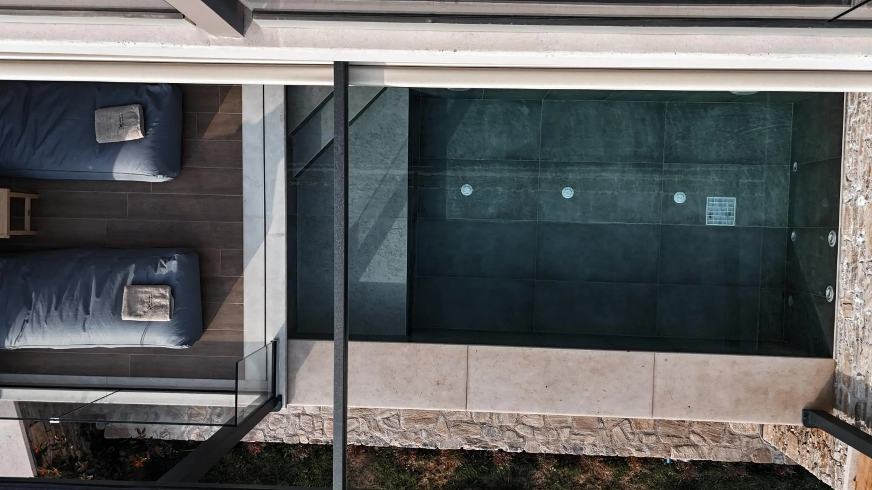  in Ennea Muses Rooms and Suites