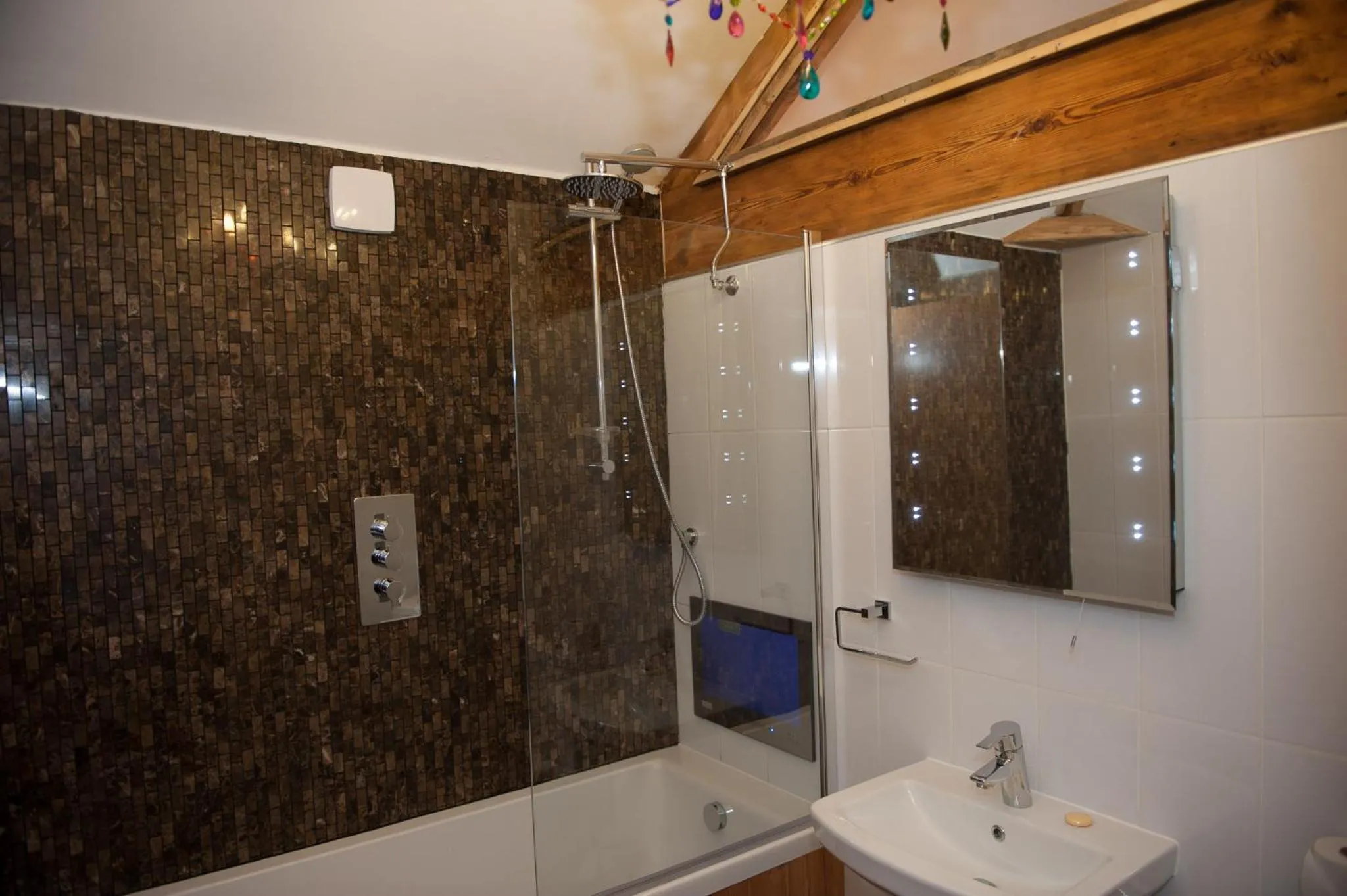 Shower in Hotel Forty One