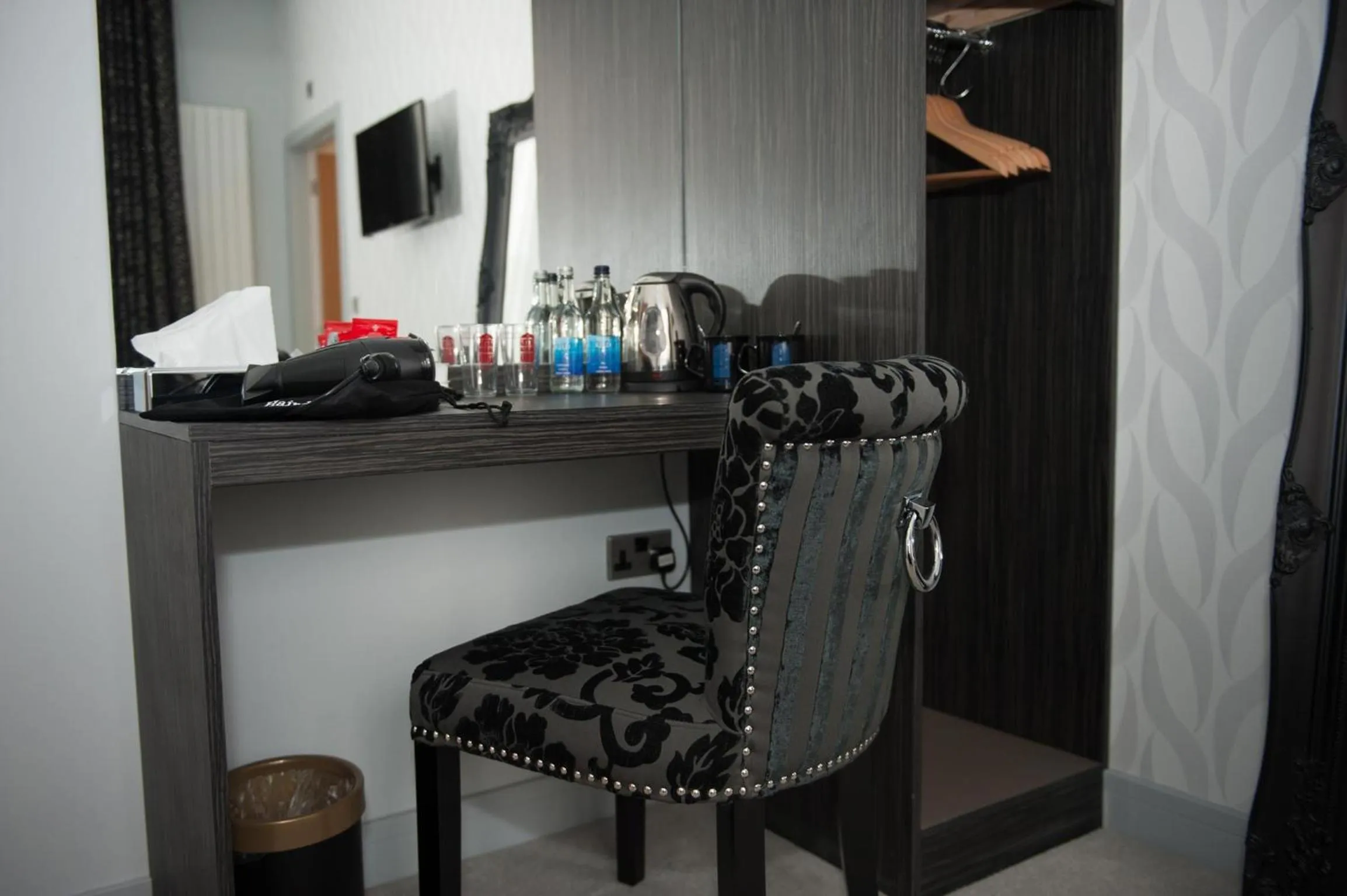 Seating area in Hotel Forty One