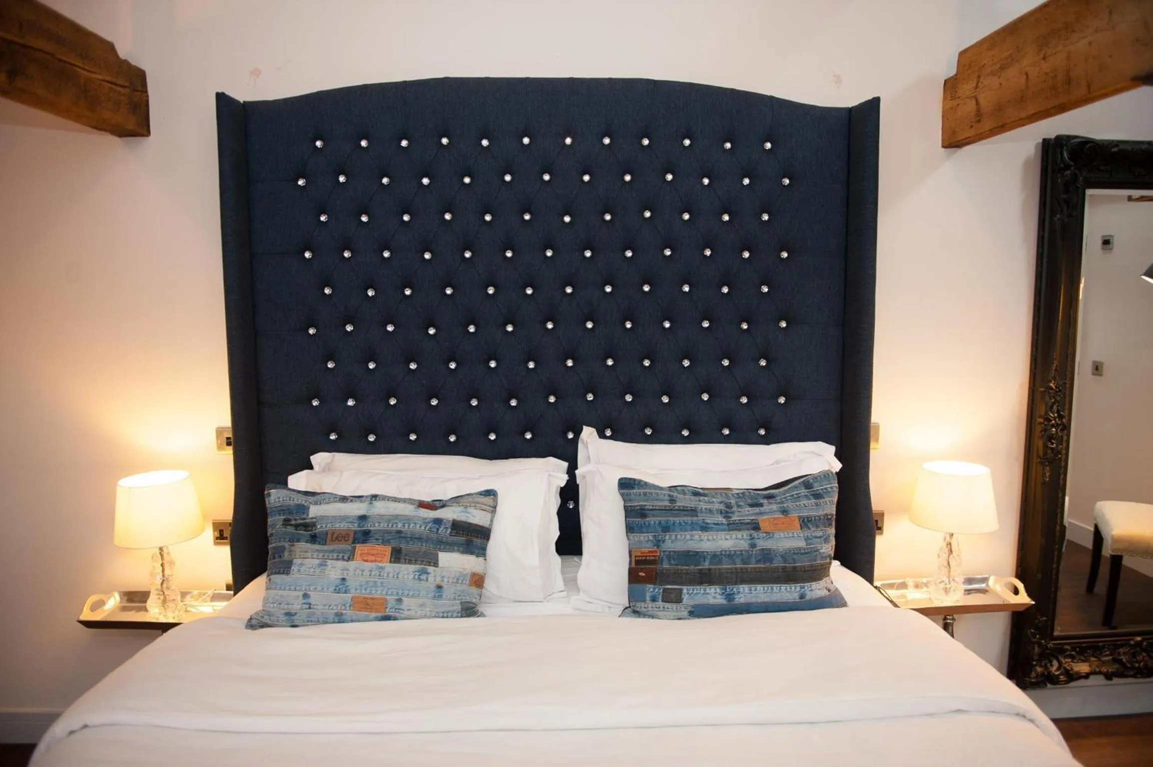 Bed in Hotel Forty One