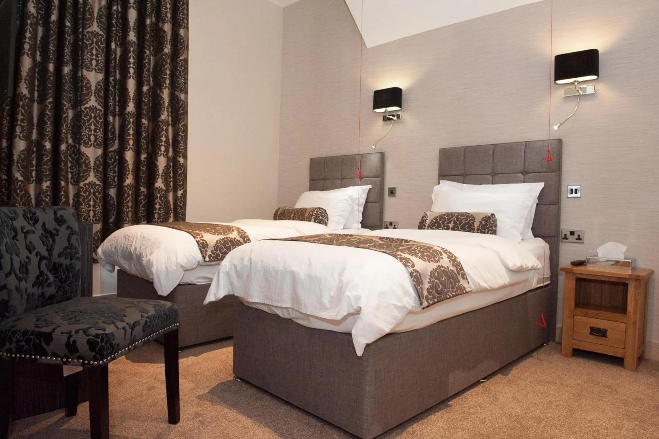 Bedroom, Bed in Hotel Forty One