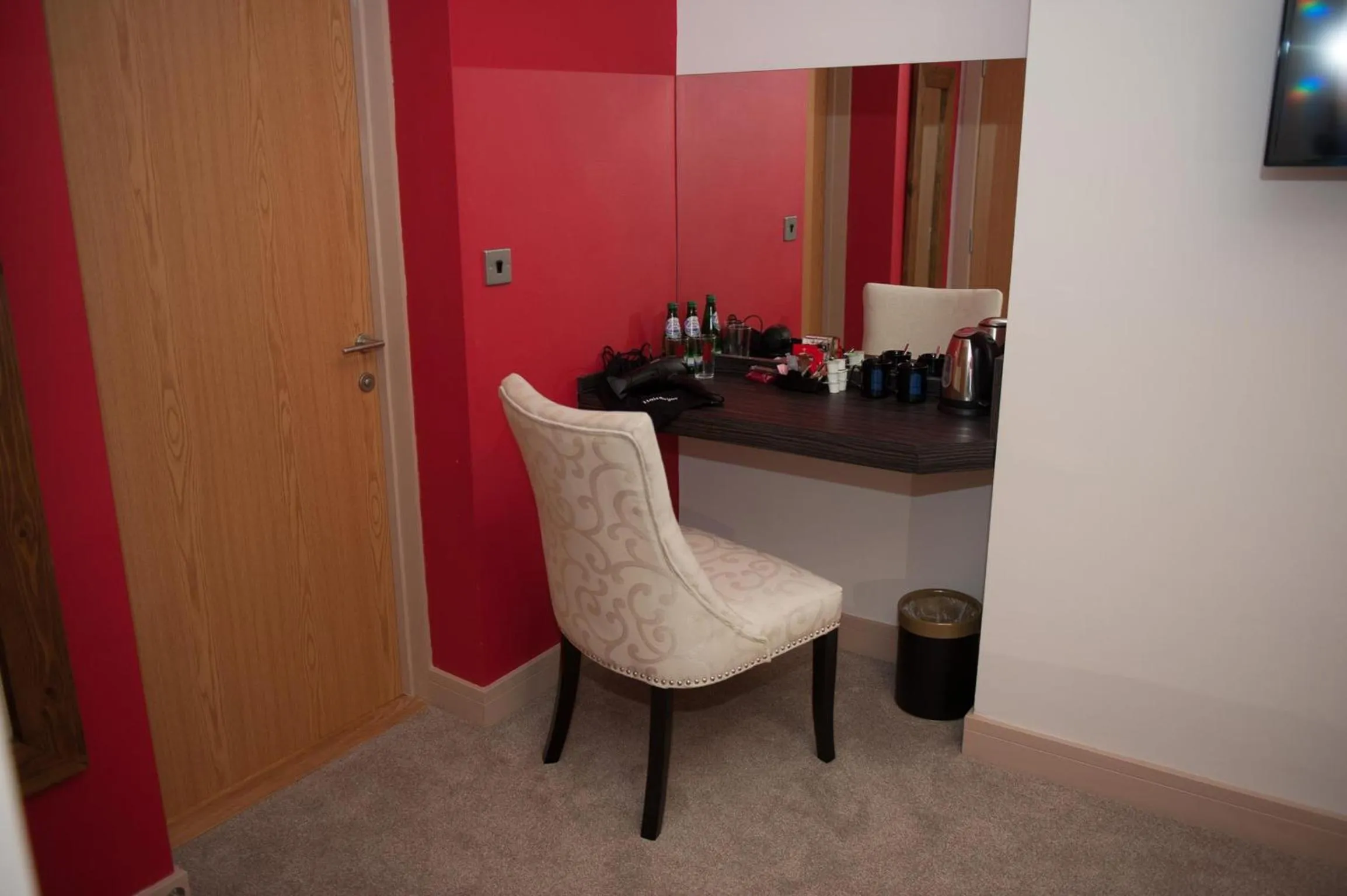 Seating area in Hotel Forty One