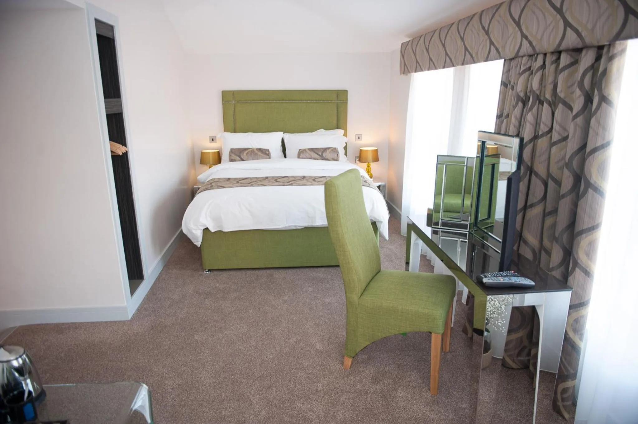 Bedroom, Bed in Hotel Forty One