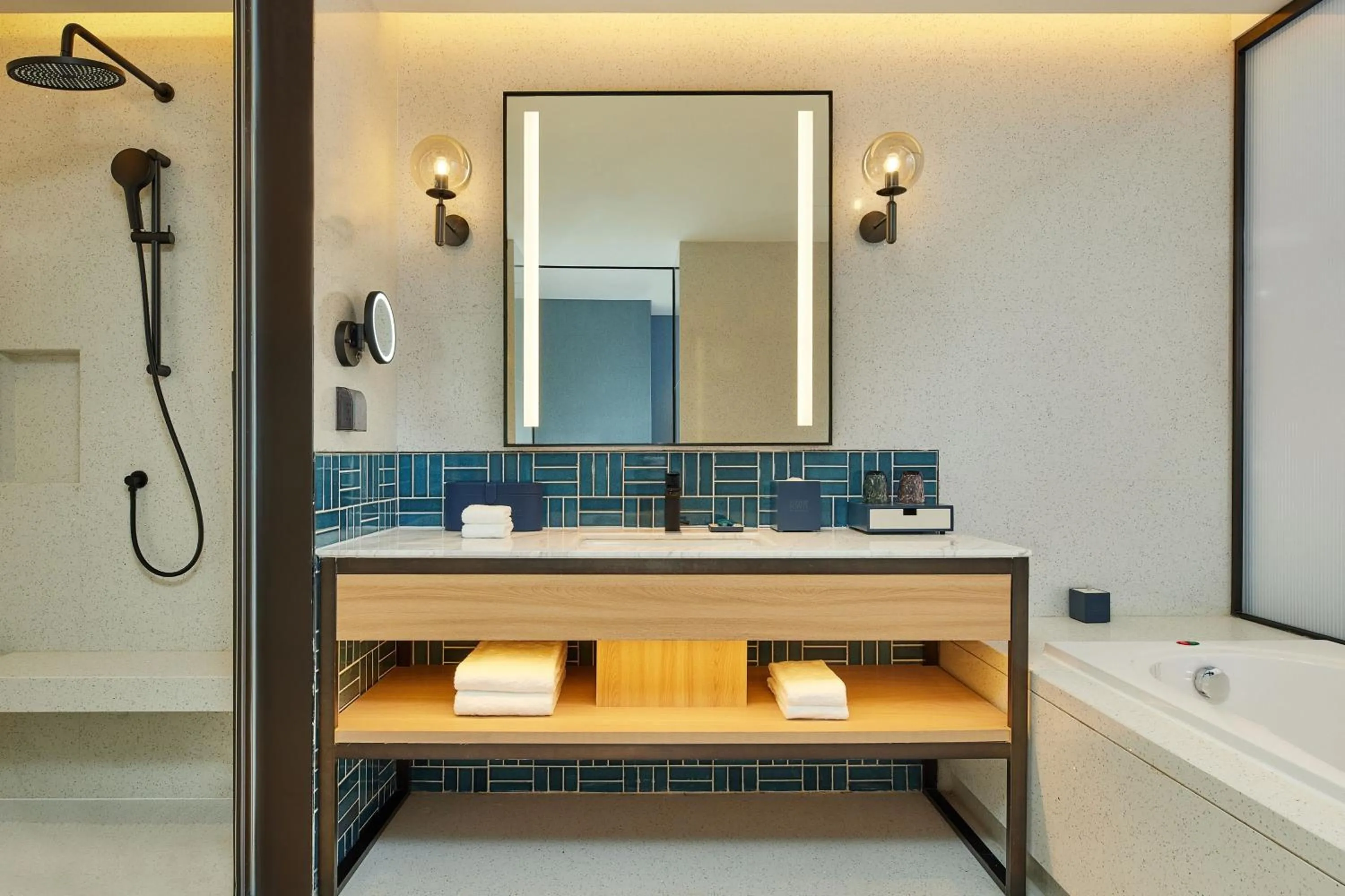 Bathroom in Four Points by Sheraton Changsha, Tianxin