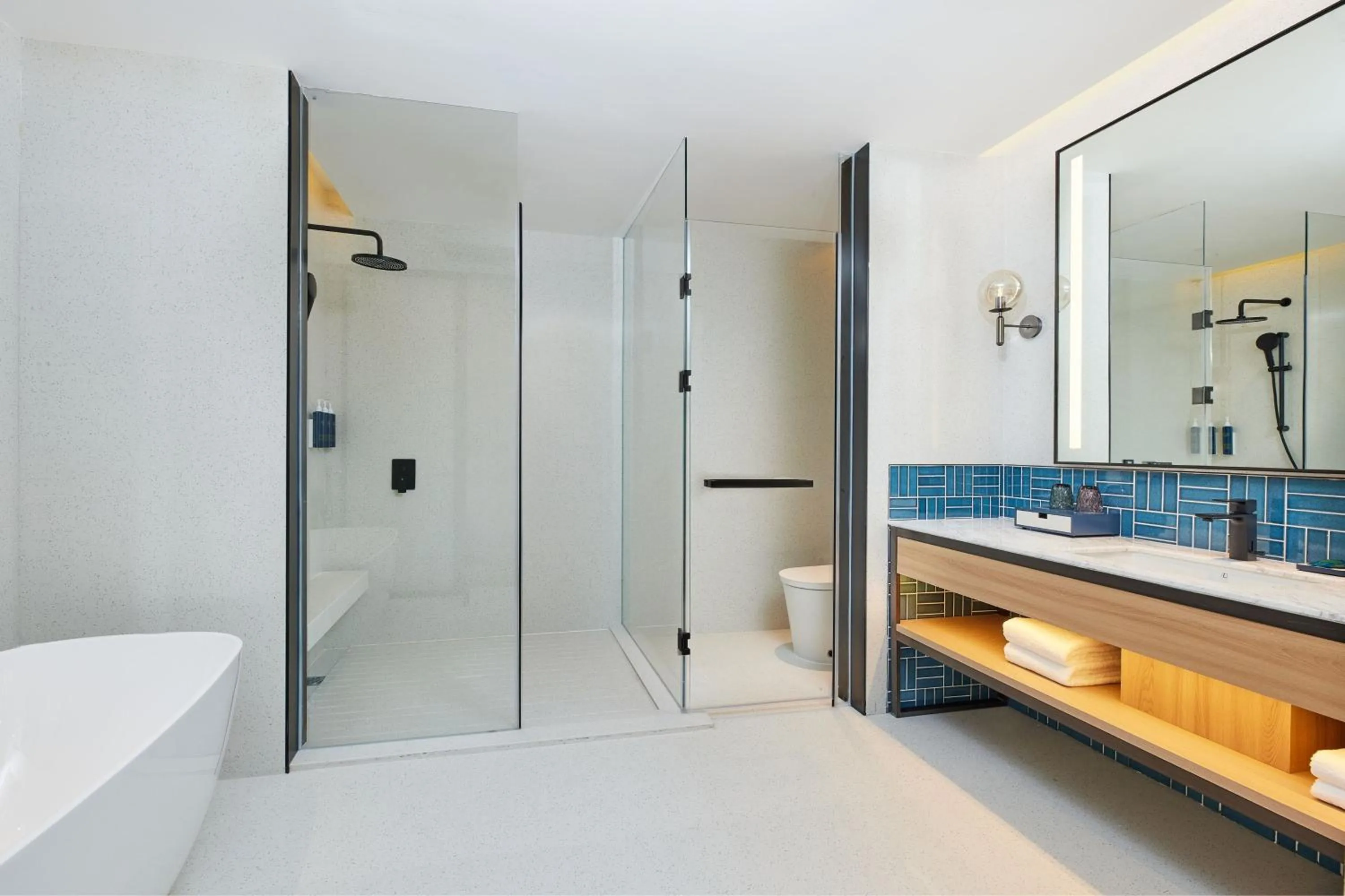 Bathroom in Four Points by Sheraton Changsha, Tianxin