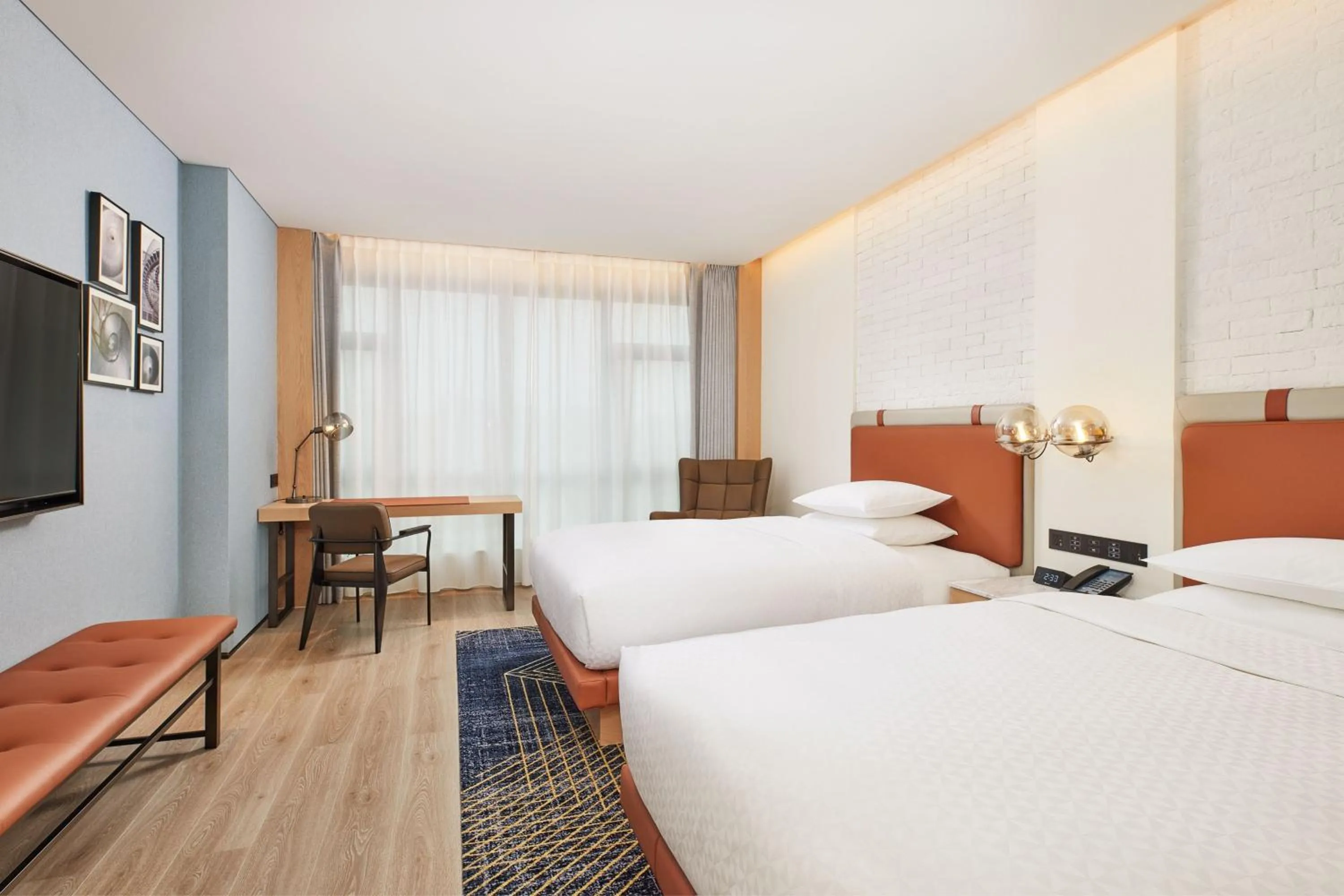 Photo of the whole room, Bed in Four Points by Sheraton Changsha, Tianxin