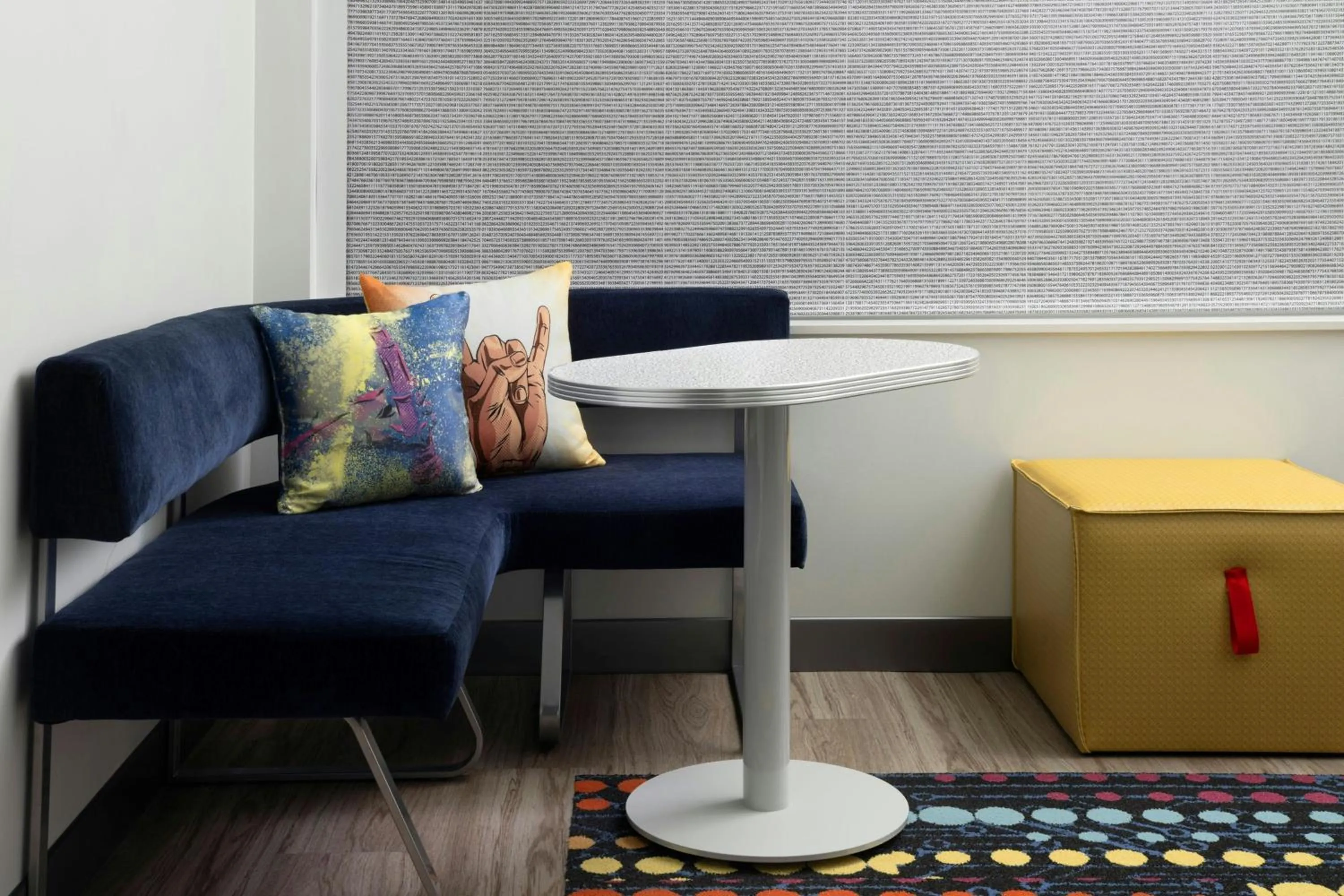 Photo of the whole room in Aloft Waukee