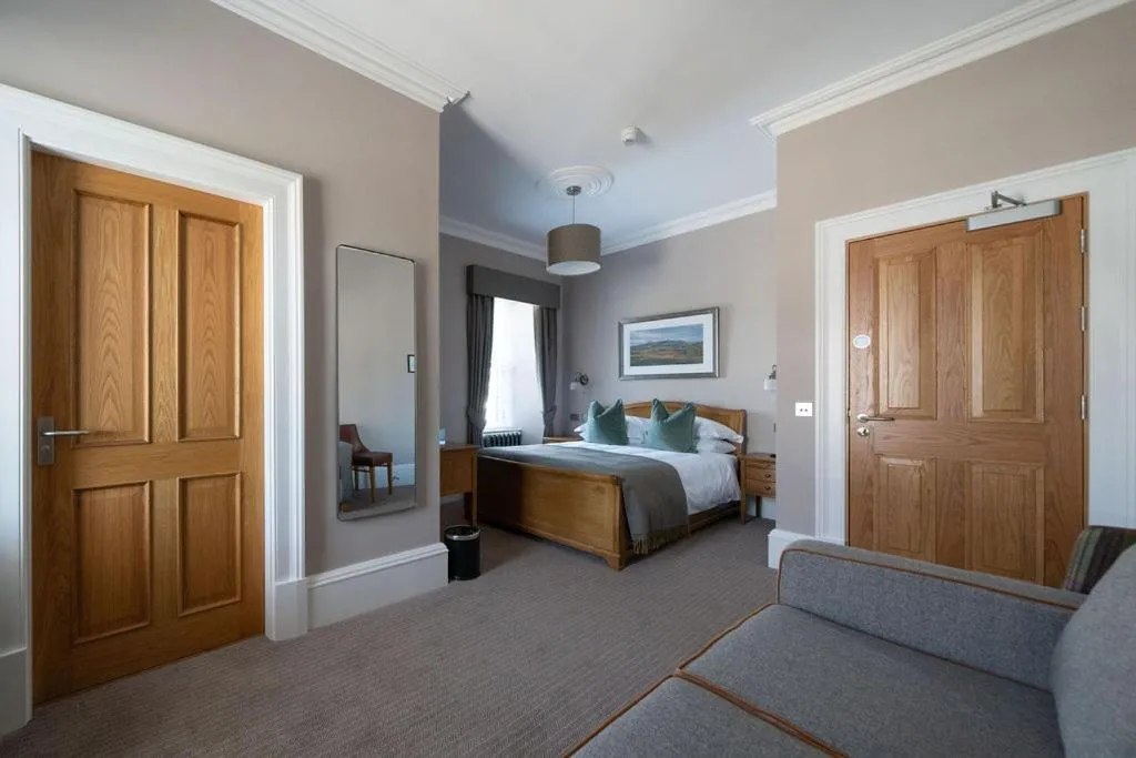 The Forbes Arms Hotel