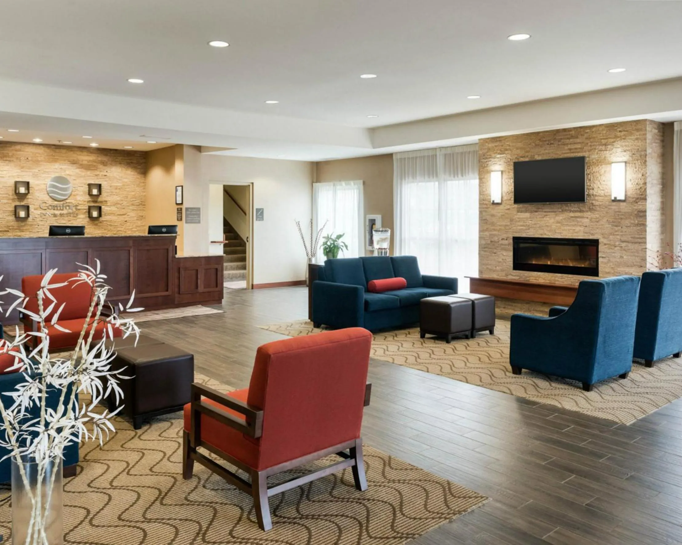Lobby or reception in Comfort Inn & Suites West - Medical Center
