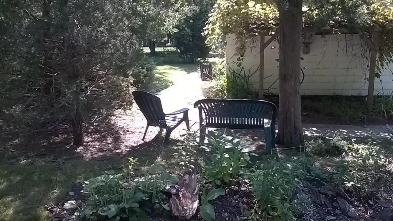 Garden in Historic White Blossom House