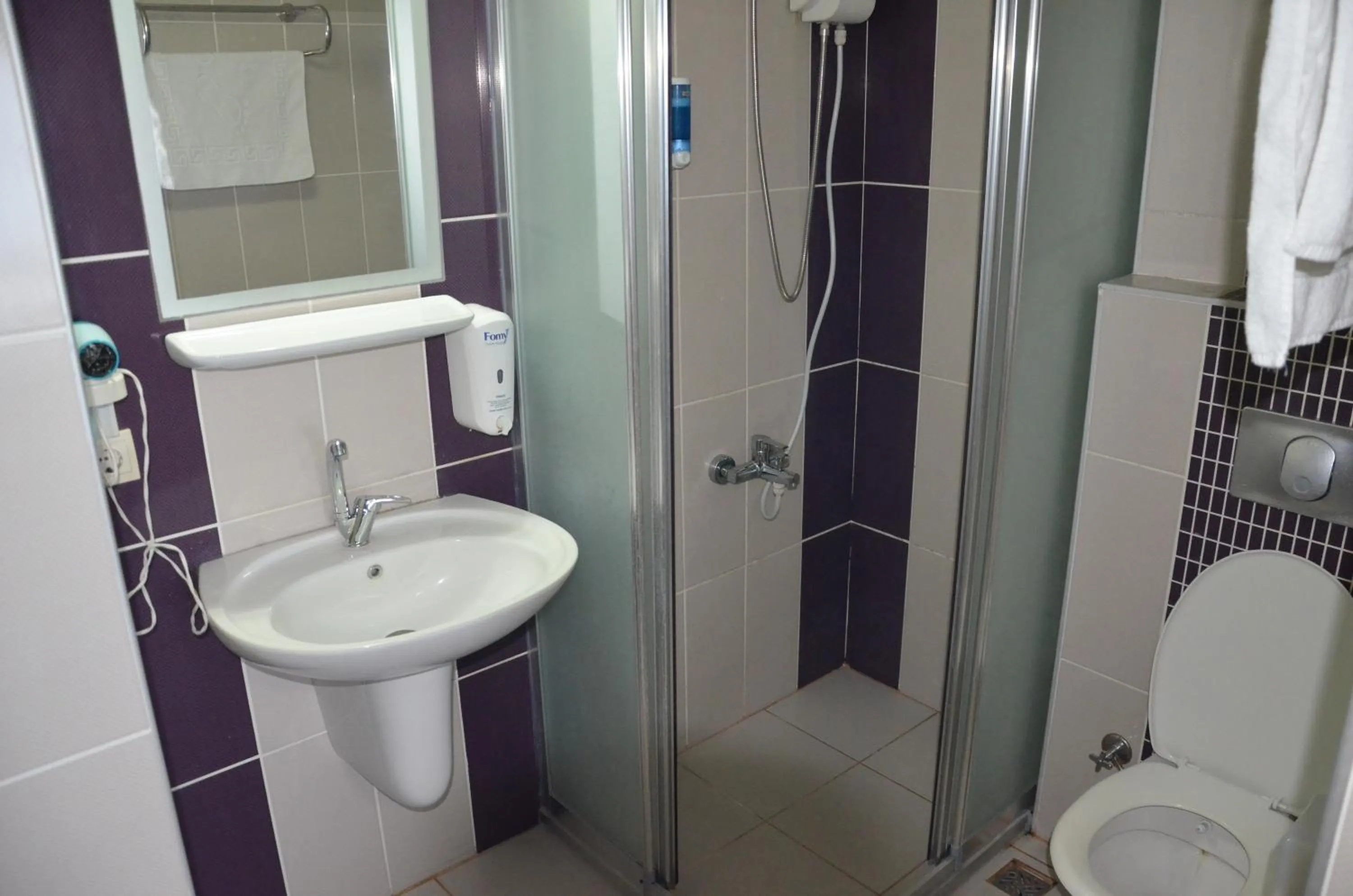 Bathroom in Denizkumu Hotel