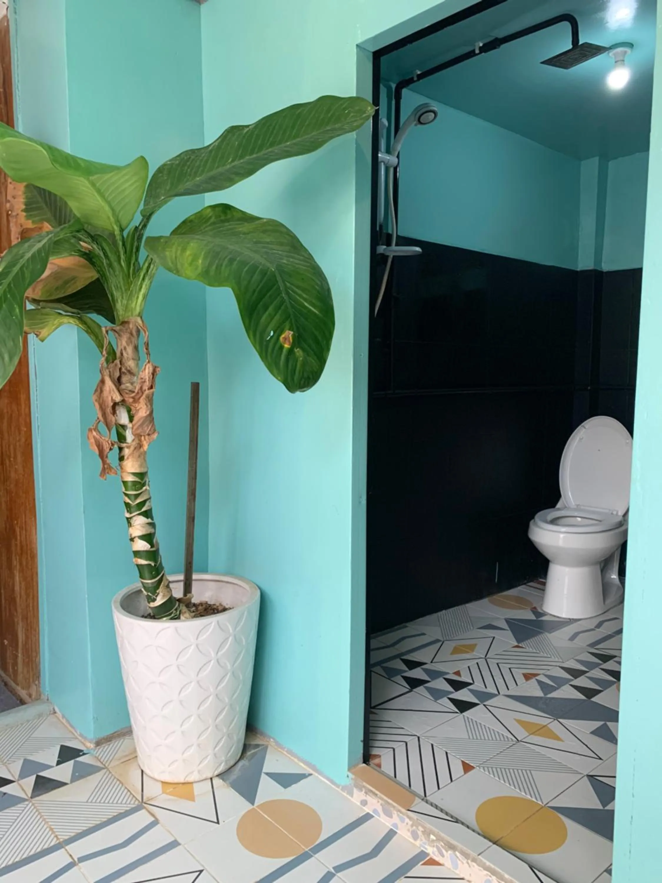 Bathroom in White Rose Guesthouse