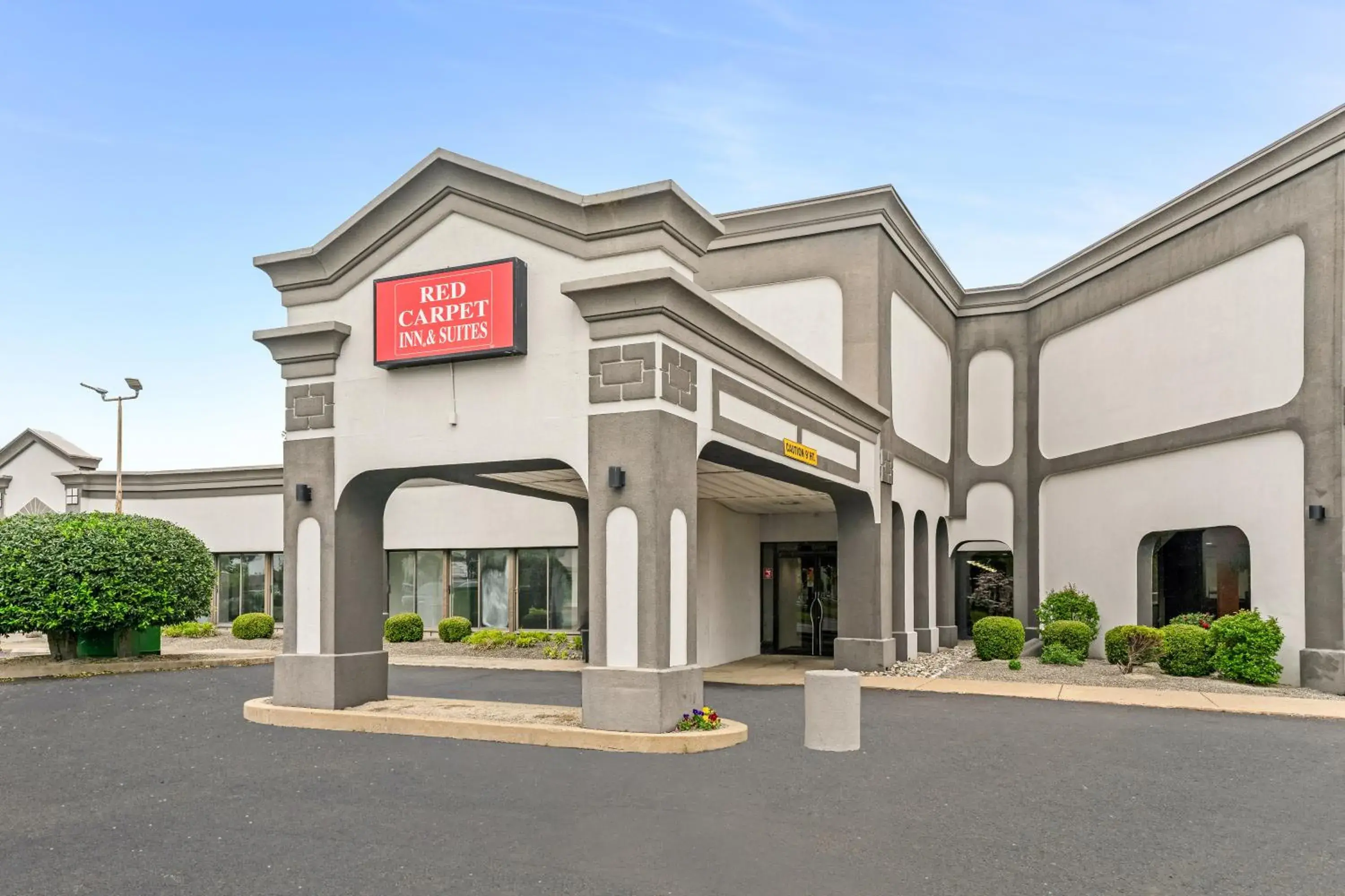 Red Carpet Inn & Suites Red Carpet Inn & Suites